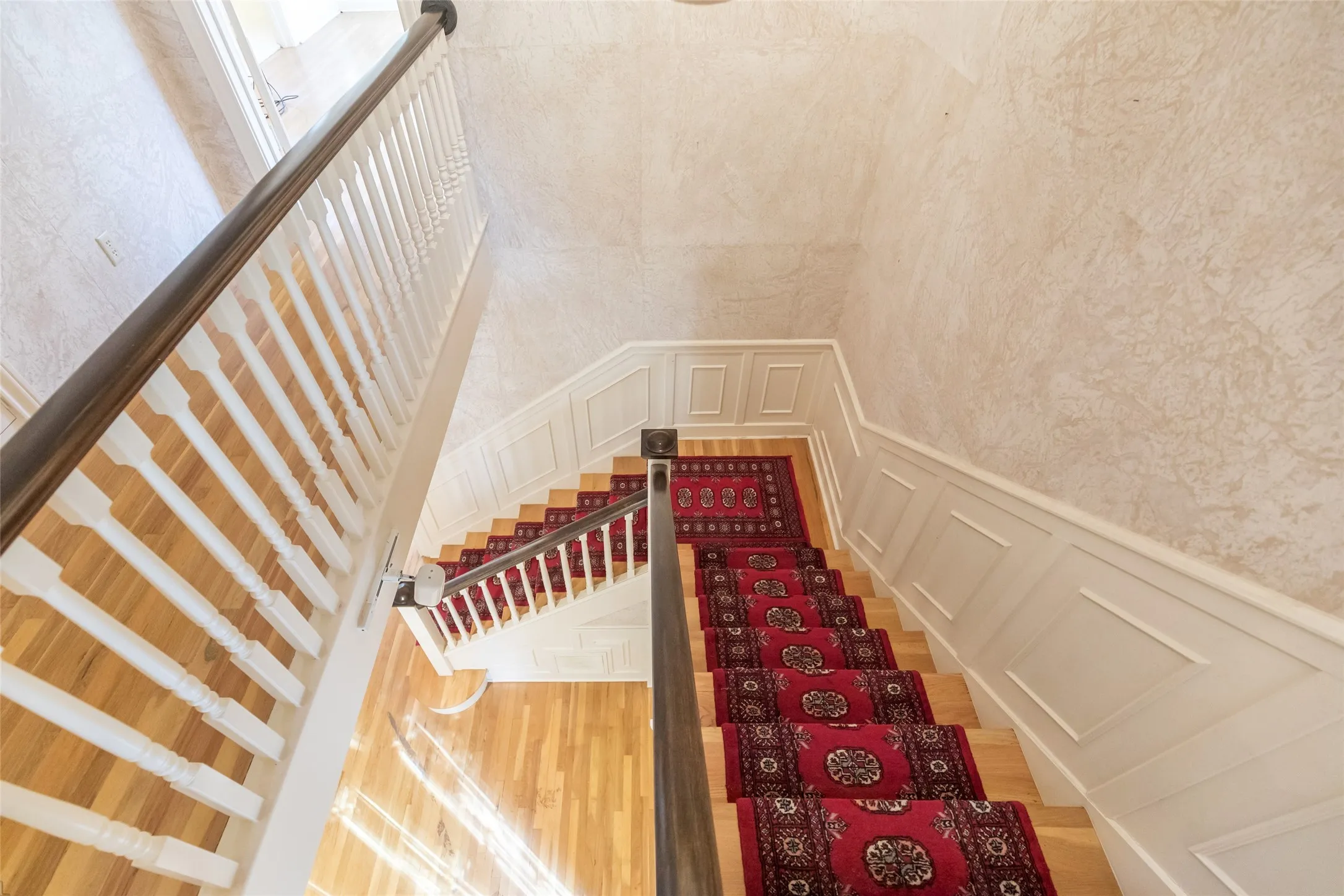 Single Family Residence For Sale in Taylor County , 1142 Sylvan Drive, Abilene, Texas 79605, 4 Bedroom, 6 Bathroom, 2 Garage spaces, 5,095 Sqft, built in 1940, Preowned, mls#21191792, Real Estate Agent in Abilene, Homes For Sale in Taylor county, Homes For Sale in Abilene, Realtor in Abilene Texas, Real Estate Brokerage Independent Realty Texas, Luminita Cordes Realtor