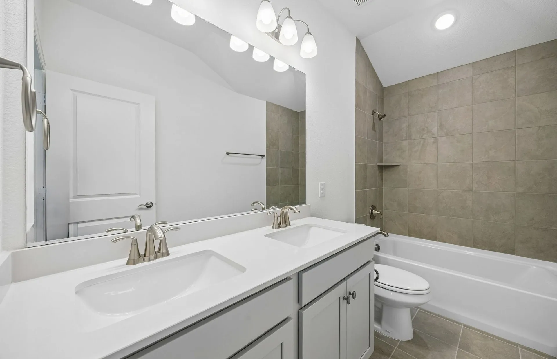 Secondary bath with double vanity