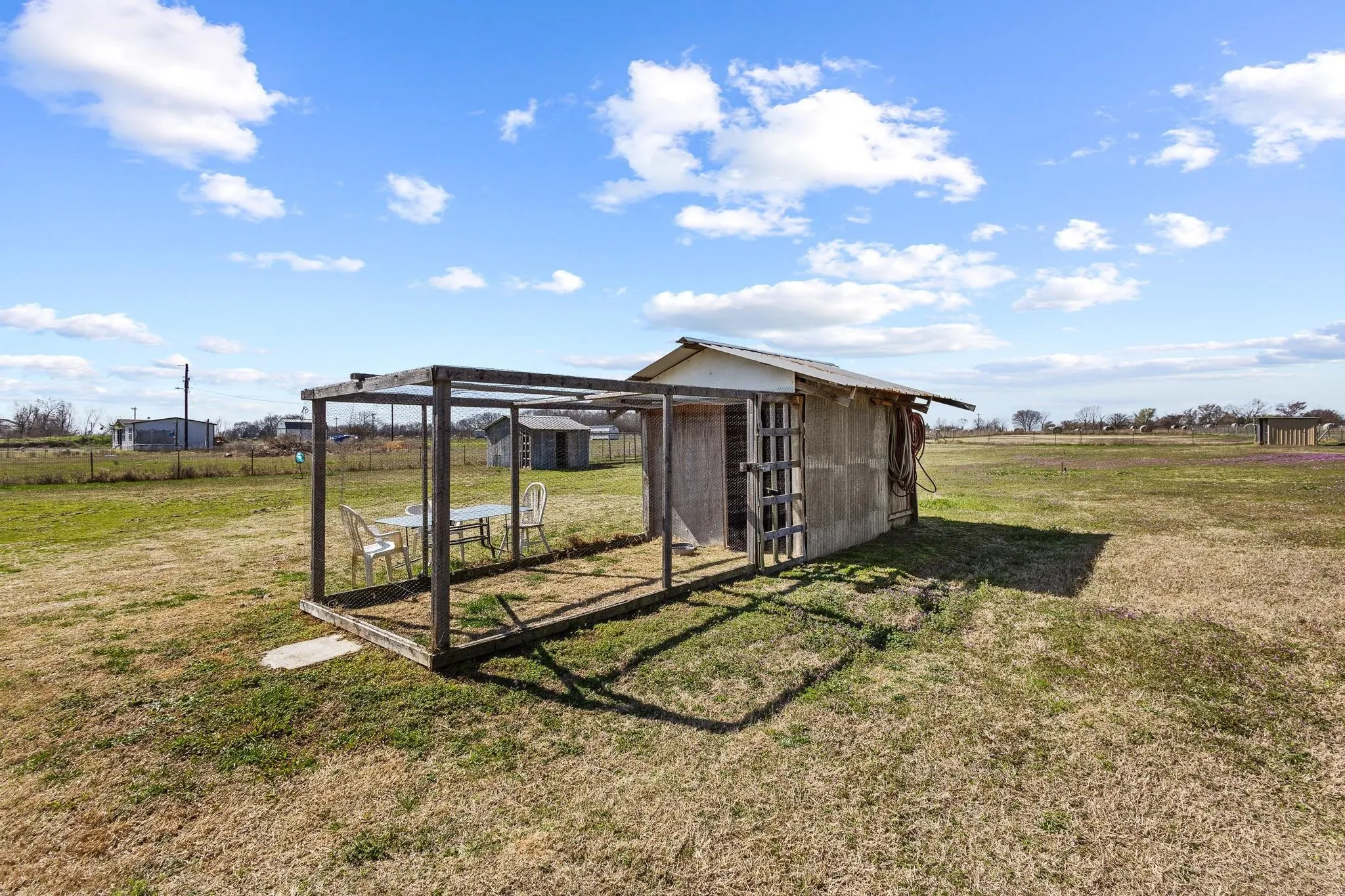 Mobile Home For Sale in Rains County , 385 Rs County Road 3374, Alba, Texas 75410, 2 Bedroom, 2 Bathroom, Garage spaces, 1,200 Sqft, built in 2023, Preowned, mls#21191873, Real Estate Agent in Alba, Homes For Sale in Rains county, Homes For Sale in Alba, Realtor in Alba Texas, Real Estate Brokerage Independent Realty Texas, Luminita Cordes Realtor