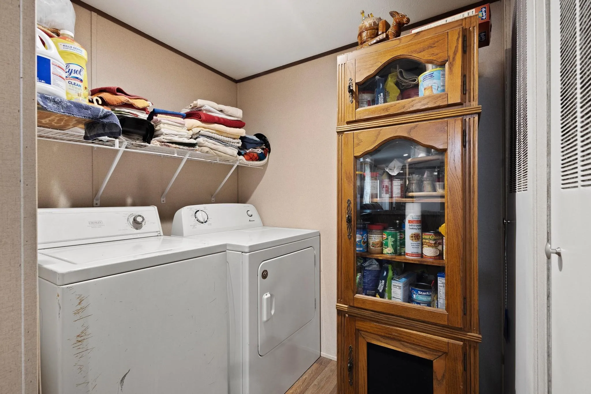 Mobile Home For Sale in Rains County , 385 Rs County Road 3374, Alba, Texas 75410, 2 Bedroom, 2 Bathroom, Garage spaces, 1,200 Sqft, built in 2023, Preowned, mls#21191873, Real Estate Agent in Alba, Homes For Sale in Rains county, Homes For Sale in Alba, Realtor in Alba Texas, Real Estate Brokerage Independent Realty Texas, Luminita Cordes Realtor