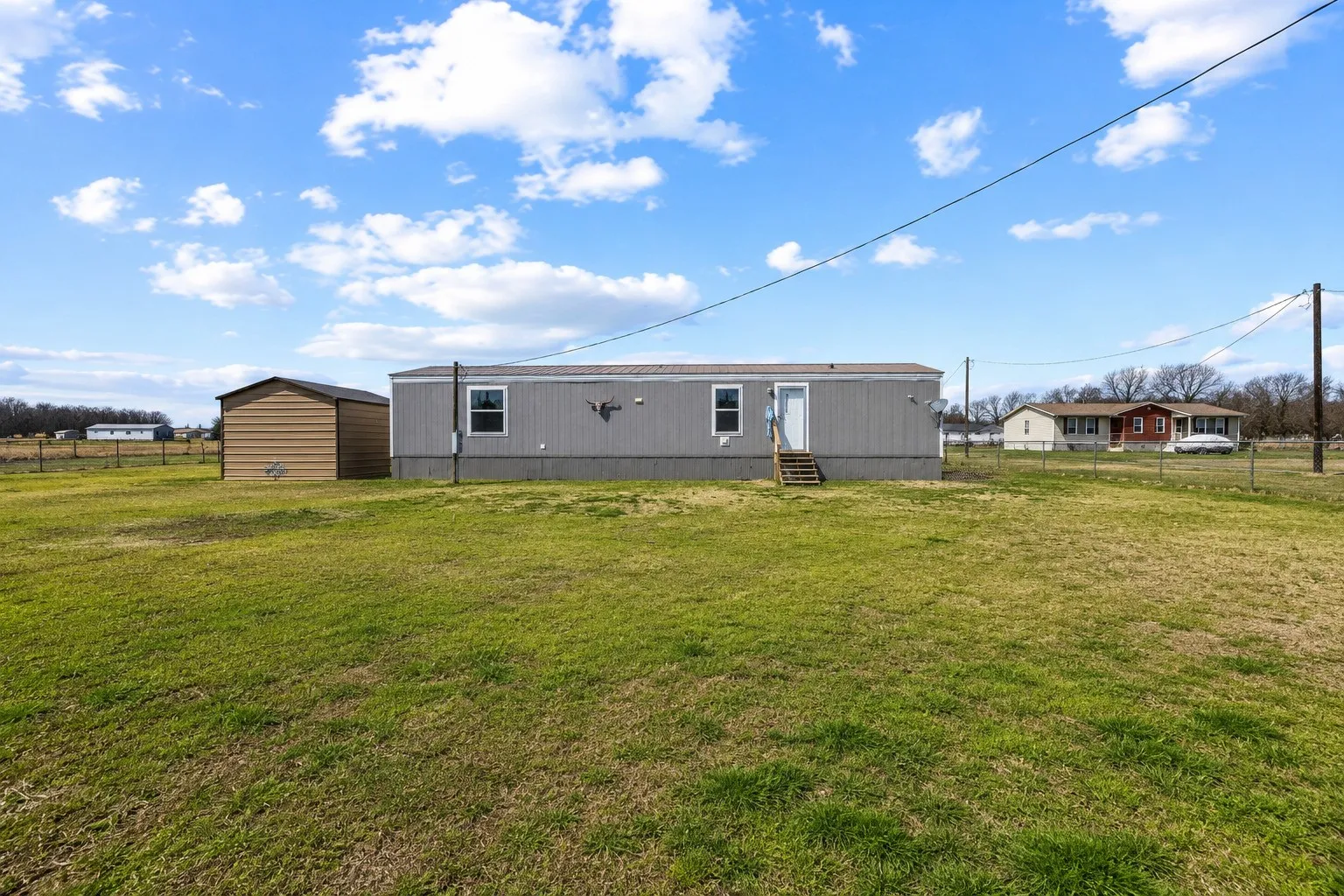 Mobile Home For Sale in Rains County , 385 Rs County Road 3374, Alba, Texas 75410, 2 Bedroom, 2 Bathroom, Garage spaces, 1,200 Sqft, built in 2023, Preowned, mls#21191873, Real Estate Agent in Alba, Homes For Sale in Rains county, Homes For Sale in Alba, Realtor in Alba Texas, Real Estate Brokerage Independent Realty Texas, Luminita Cordes Realtor