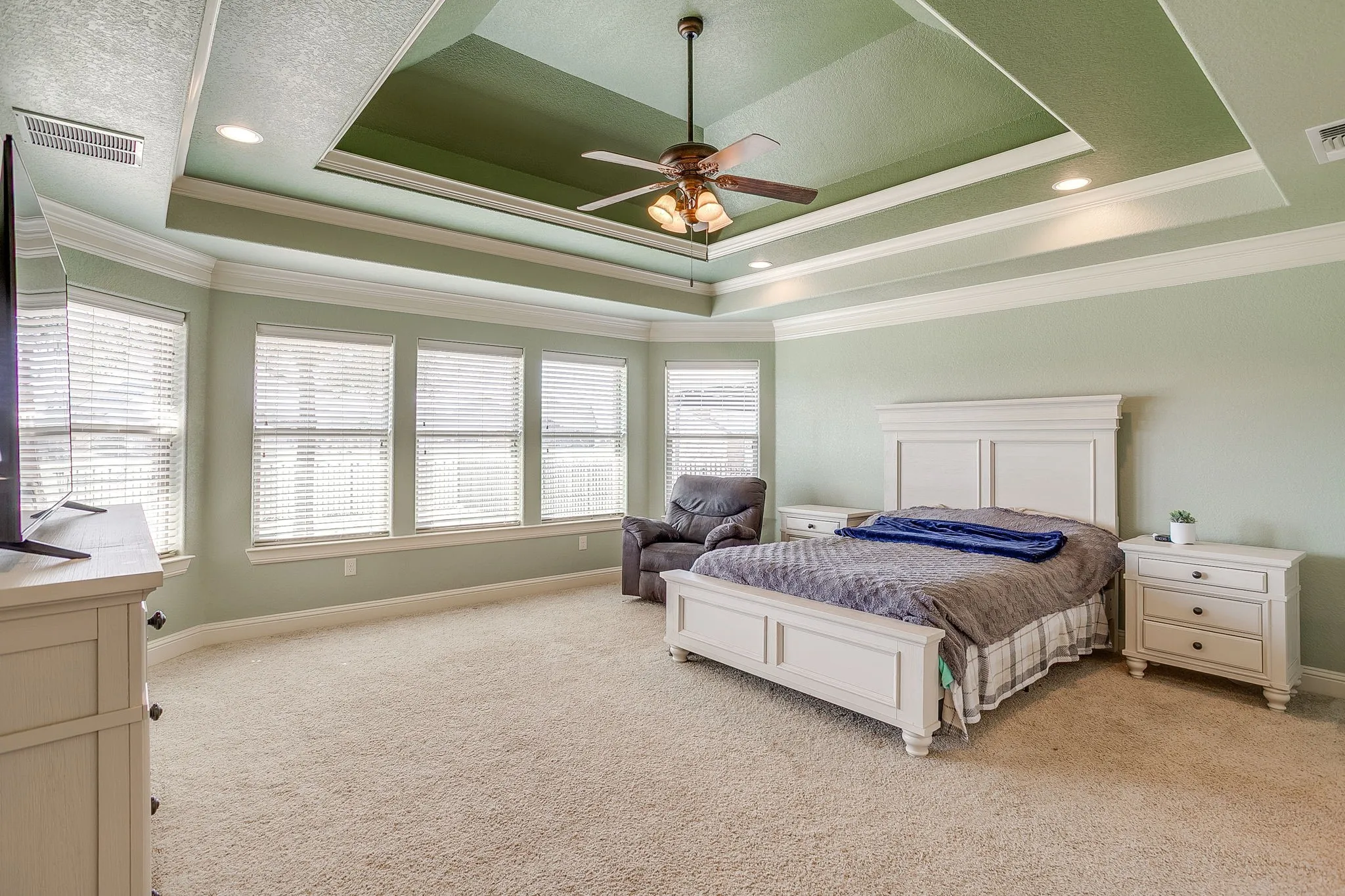 Primary Bedroom of 3303 Ferry Boat Ln, Granbury Texas