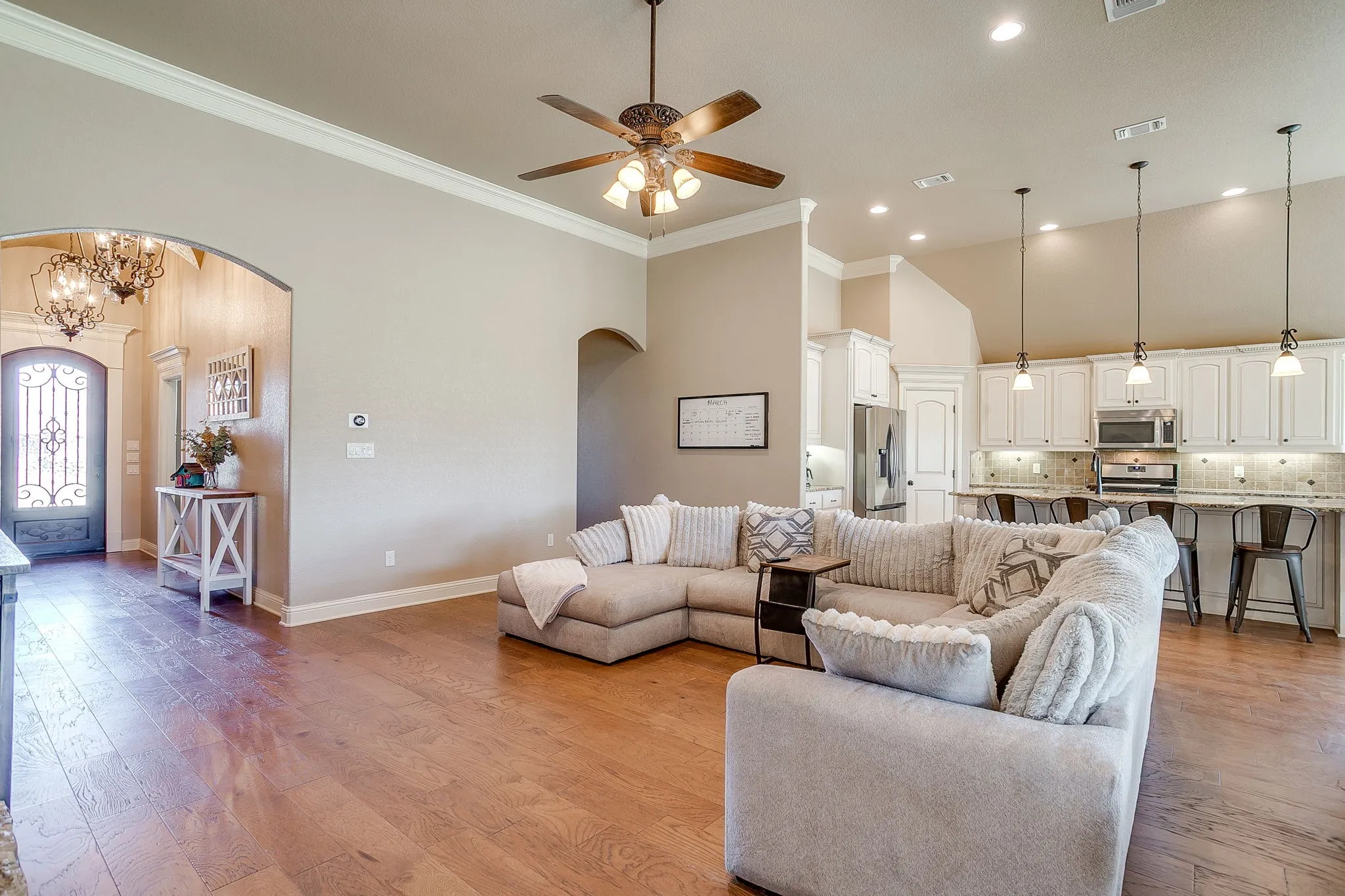 Living Room of 3303 Ferry Boat Ln, Granbury Texas