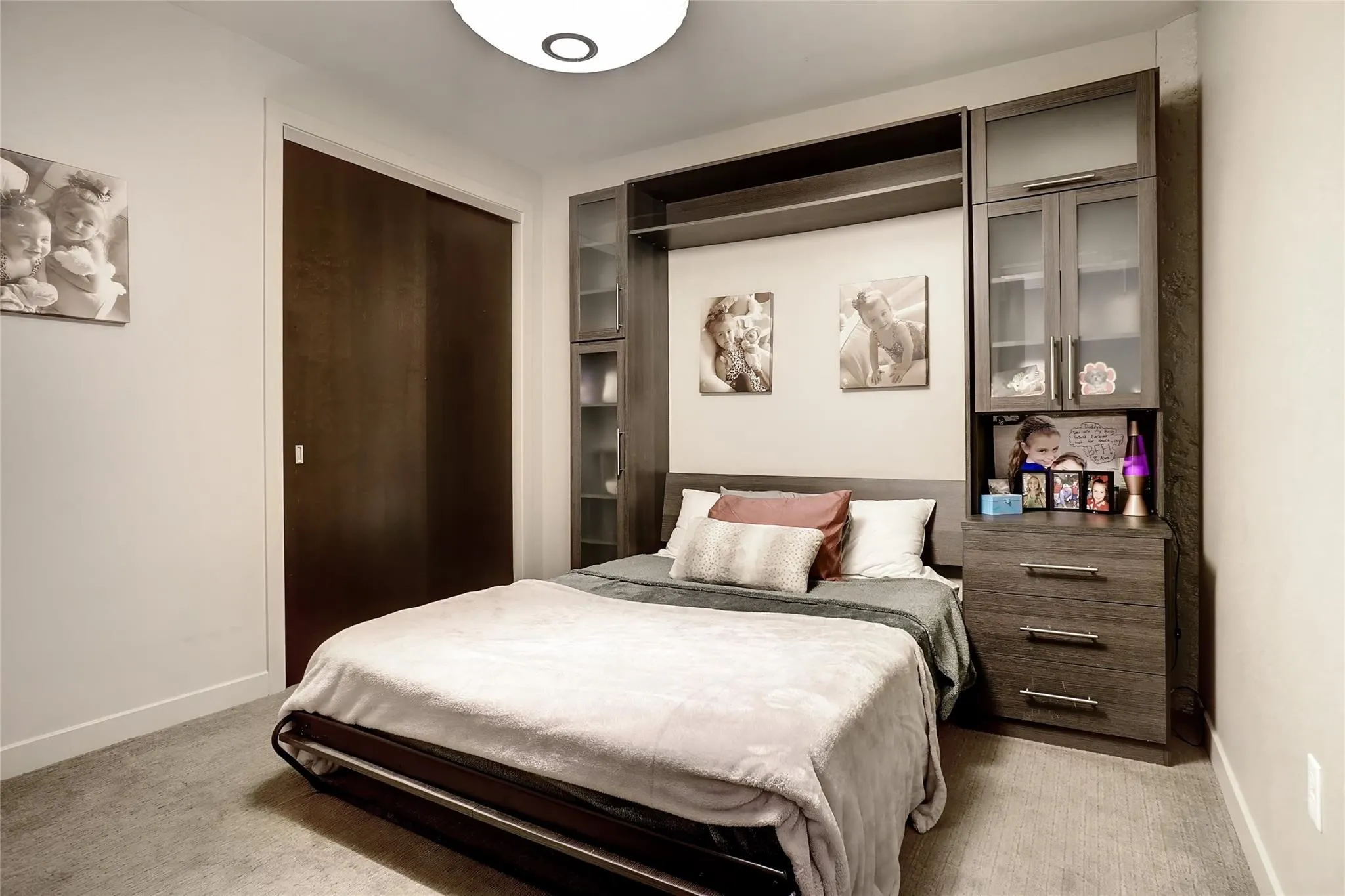 Condominium For Sale in Tarrant County , 2600 W 7th Street 1807, Fort Worth, Texas 76107, 2 Bedrooms, 2 Bathrooms, 2 Garage spaces, 1,263 Sqft, built in 1928, Preowned, Price $359,000, mls#21187559, Real Estate Agent in Fort Worth, Homes For Sale in Tarrant county, Homes For Sale in Fort Worth, Realtor in Fort Worth Texas, Real Estate Brokerage Independent Realty Texas, Luminita Cordes Realtor