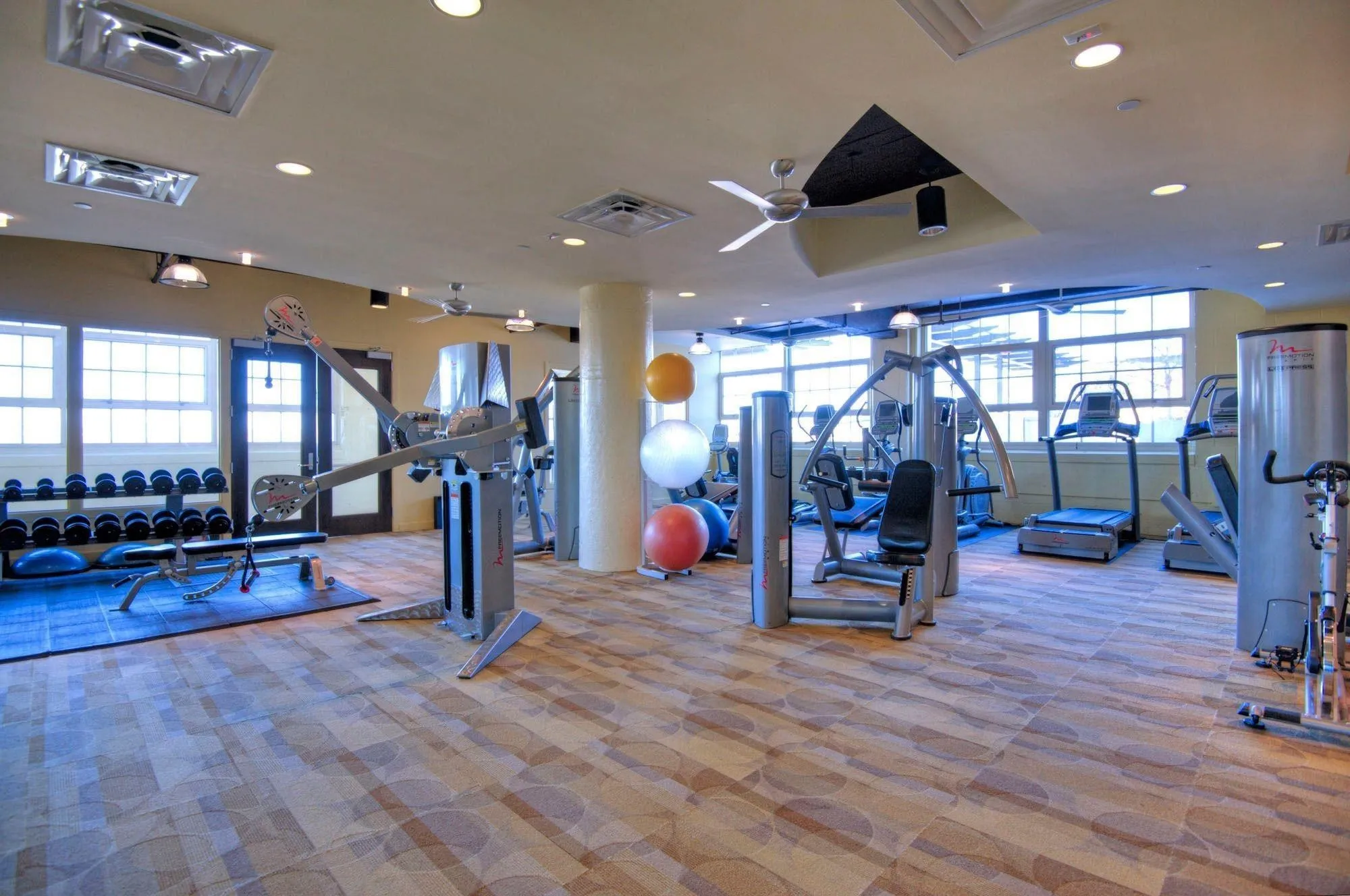 Condominium For Sale in Tarrant County , 2600 W 7th Street 1807, Fort Worth, Texas 76107, 2 Bedrooms, 2 Bathrooms, 2 Garage spaces, 1,263 Sqft, built in 1928, Preowned, Price $359,000, mls#21187559, Real Estate Agent in Fort Worth, Homes For Sale in Tarrant county, Homes For Sale in Fort Worth, Realtor in Fort Worth Texas, Real Estate Brokerage Independent Realty Texas, Luminita Cordes Realtor