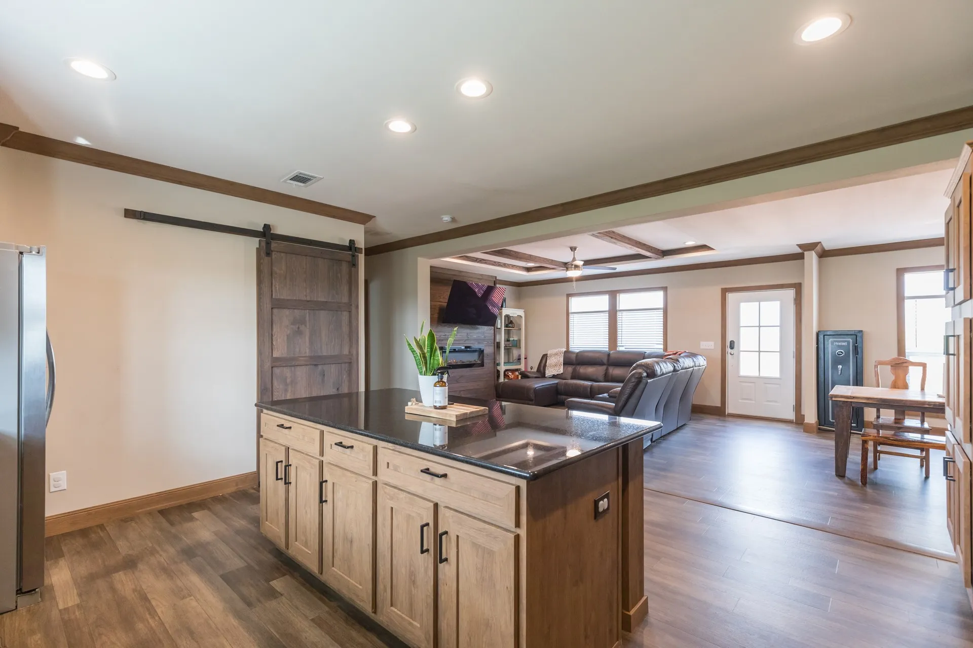 Manufactured Home For Sale in Jones County , 10099 County Road 452, Merkel, Texas 79536, 3 Bedroom, 2 Bathroom, Garage spaces, 1,680 Sqft, built in 2023, mls#21186534, Real Estate Agent in Merkel, Homes For Sale in Jones county, Homes For Sale in Merkel, Realtor in Merkel Texas, Real Estate Brokerage Independent Realty Texas, Luminita Cordes Realtor