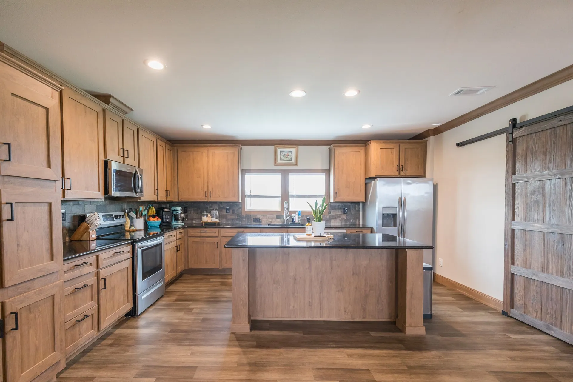 Manufactured Home For Sale in Jones County , 10099 County Road 452, Merkel, Texas 79536, 3 Bedroom, 2 Bathroom, Garage spaces, 1,680 Sqft, built in 2023, mls#21186534, Real Estate Agent in Merkel, Homes For Sale in Jones county, Homes For Sale in Merkel, Realtor in Merkel Texas, Real Estate Brokerage Independent Realty Texas, Luminita Cordes Realtor