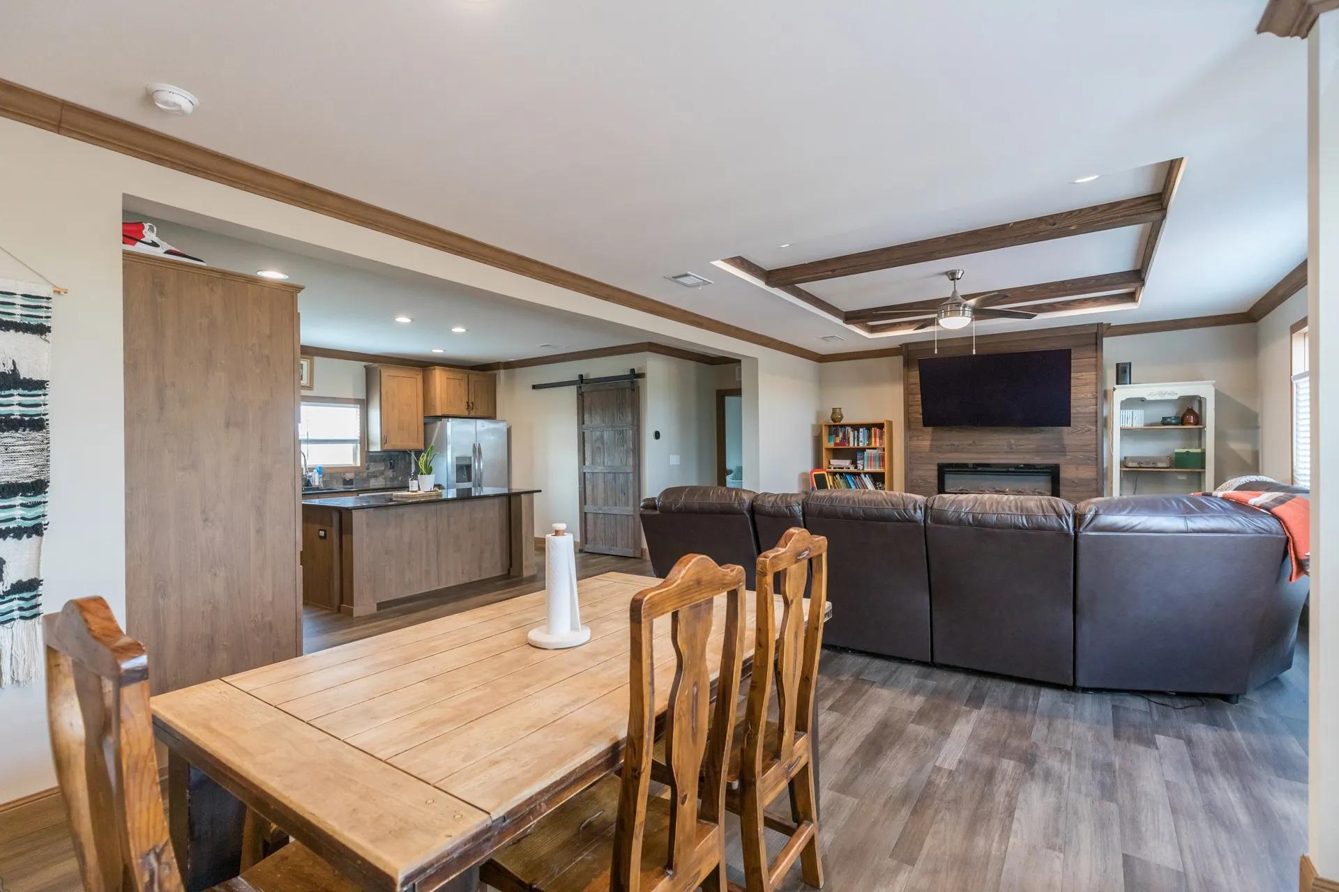 Manufactured Home For Sale in Jones County , 10099 County Road 452, Merkel, Texas 79536, 3 Bedroom, 2 Bathroom, Garage spaces, 1,680 Sqft, built in 2023, mls#21186534, Real Estate Agent in Merkel, Homes For Sale in Jones county, Homes For Sale in Merkel, Realtor in Merkel Texas, Real Estate Brokerage Independent Realty Texas, Luminita Cordes Realtor