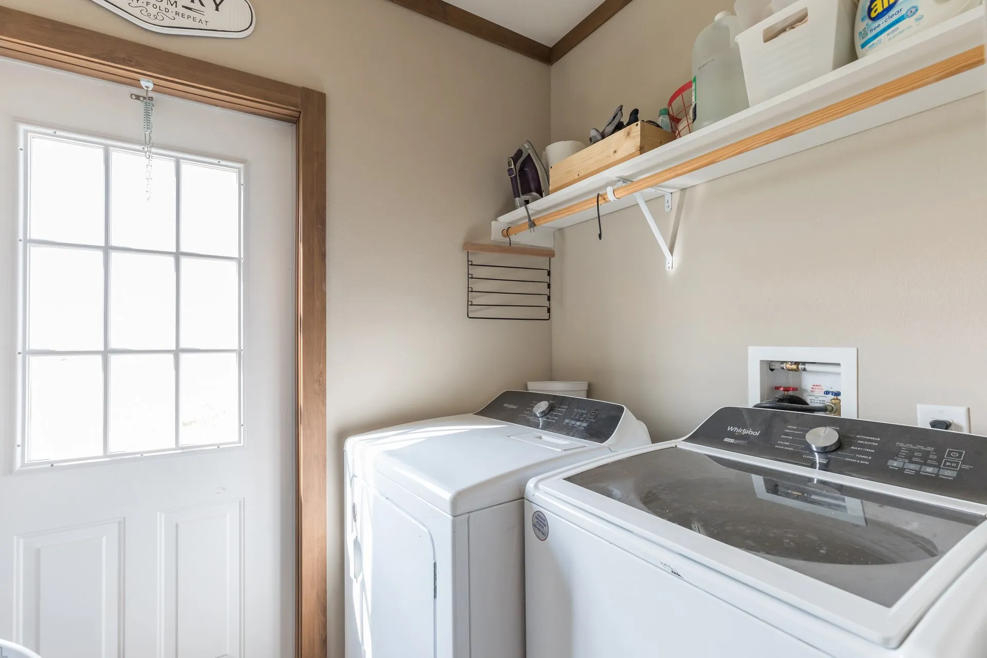 Manufactured Home For Sale in Jones County , 10099 County Road 452, Merkel, Texas 79536, 3 Bedroom, 2 Bathroom, Garage spaces, 1,680 Sqft, built in 2023, mls#21186534, Real Estate Agent in Merkel, Homes For Sale in Jones county, Homes For Sale in Merkel, Realtor in Merkel Texas, Real Estate Brokerage Independent Realty Texas, Luminita Cordes Realtor