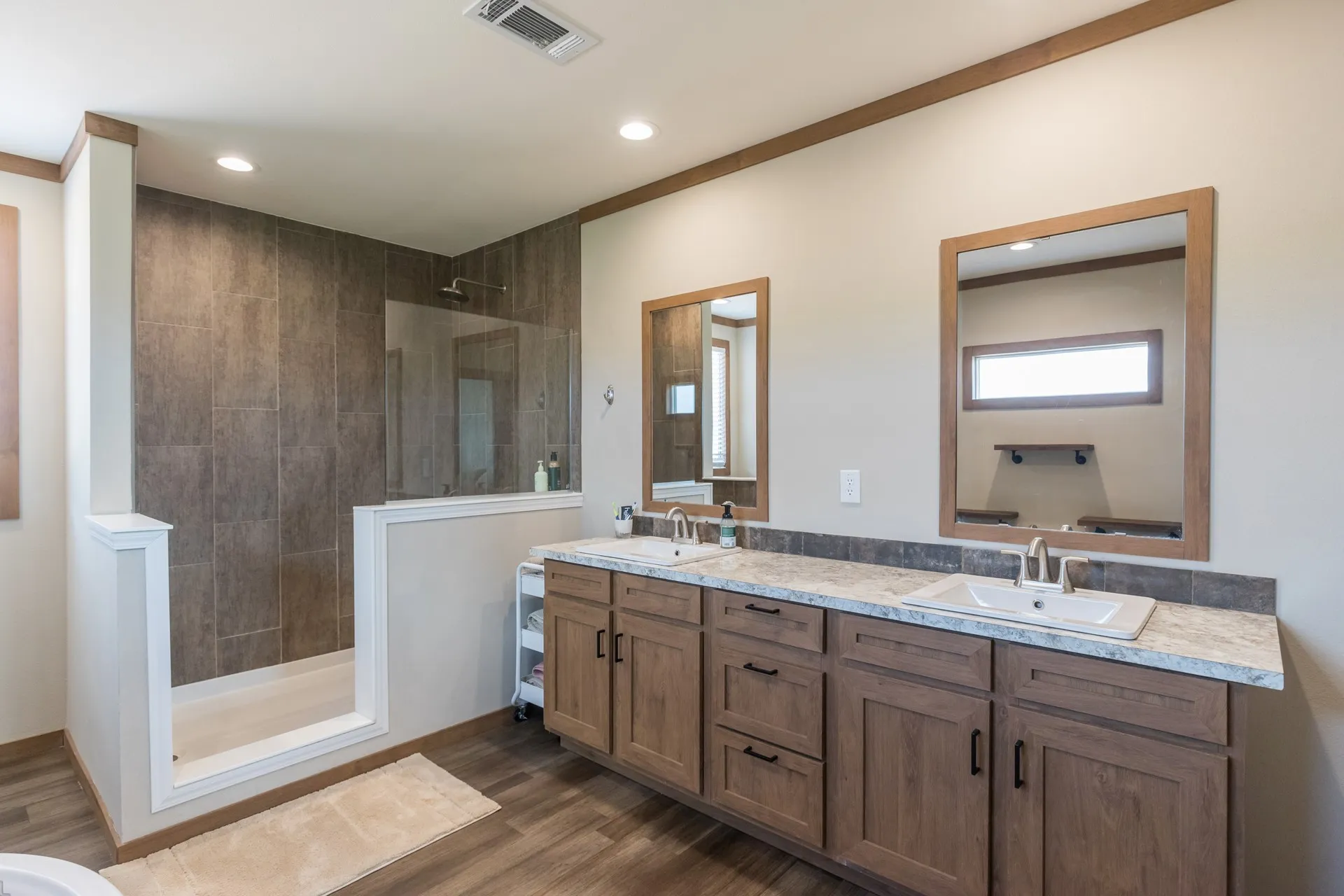 Manufactured Home For Sale in Jones County , 10099 County Road 452, Merkel, Texas 79536, 3 Bedroom, 2 Bathroom, Garage spaces, 1,680 Sqft, built in 2023, mls#21186534, Real Estate Agent in Merkel, Homes For Sale in Jones county, Homes For Sale in Merkel, Realtor in Merkel Texas, Real Estate Brokerage Independent Realty Texas, Luminita Cordes Realtor