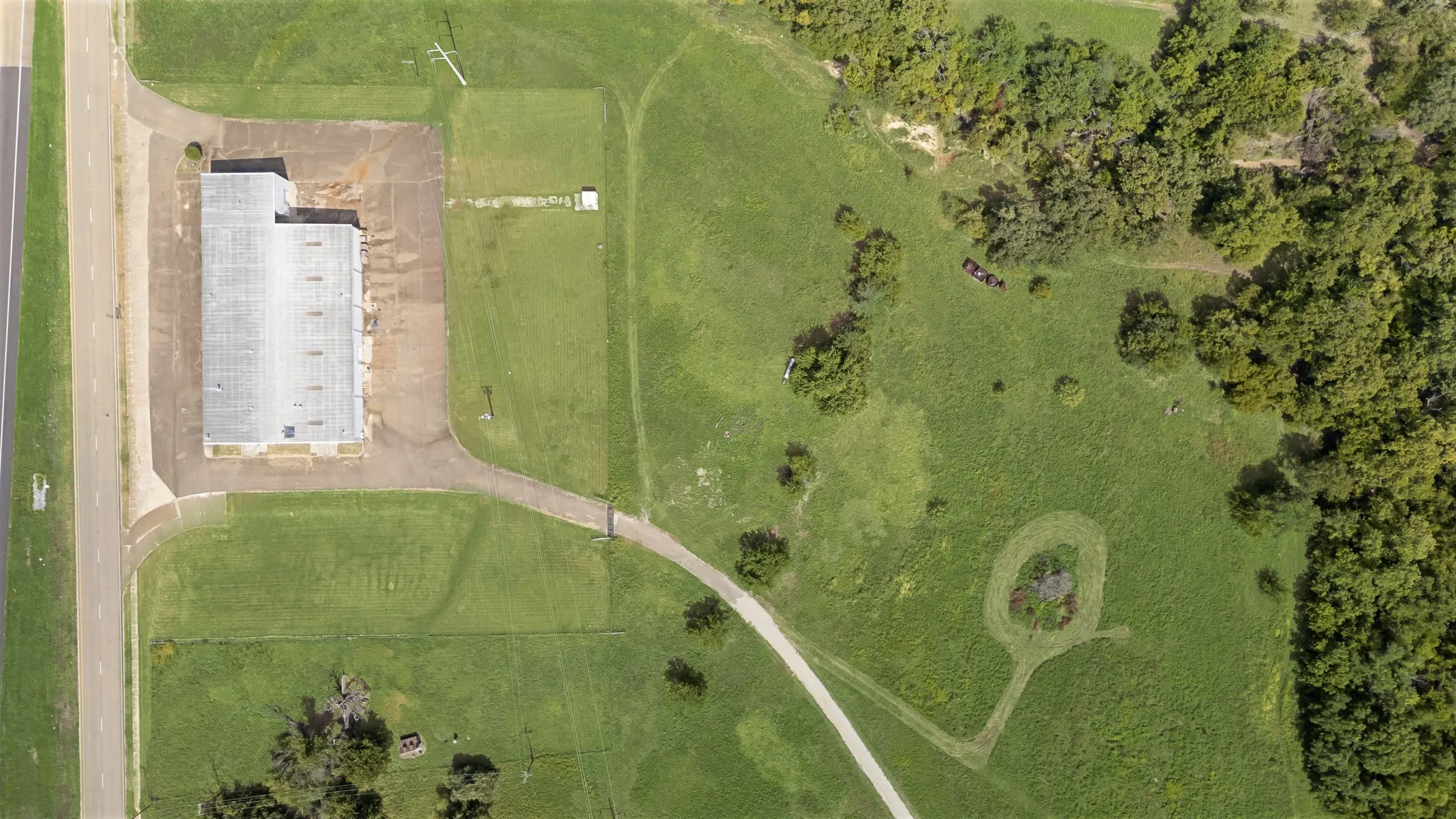 Warehouse For Sale in Parker County , 2500 IH-20 Frontage, Weatherford, Texas 76087, 0, 0, Garage spaces, 0 Sqft, built in 1997, Preowned, Price $19,100,000, mls#21192713, Real Estate Agent in Weatherford, Homes For Sale in Parker county, Homes For Sale in Weatherford, Realtor in Weatherford Texas, Real Estate Brokerage Independent Realty Texas, Luminita Cordes Realtor