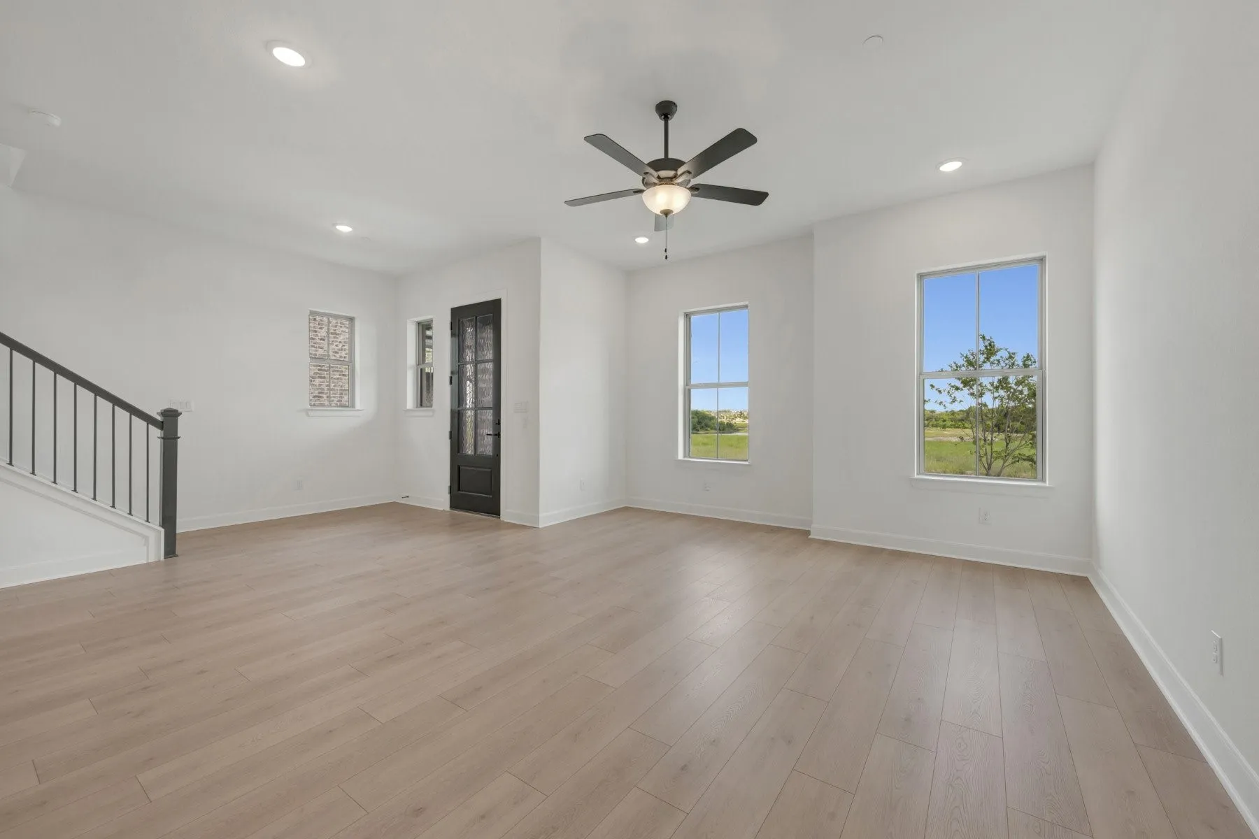 Single Family Residence For Sale in Collin County , 2852 Yampa Drive, Mc Kinney, Texas 75071, 3 Bedroom, 3 Bathroom, 2 Garage spaces, 2,109 Sqft, built in 2026, mls#21192896, Real Estate Agent in Mc Kinney, Homes For Sale in Collin county, Homes For Sale in Mc Kinney, Realtor in Mc Kinney Texas, Real Estate Brokerage Independent Realty Texas, Luminita Cordes Realtor