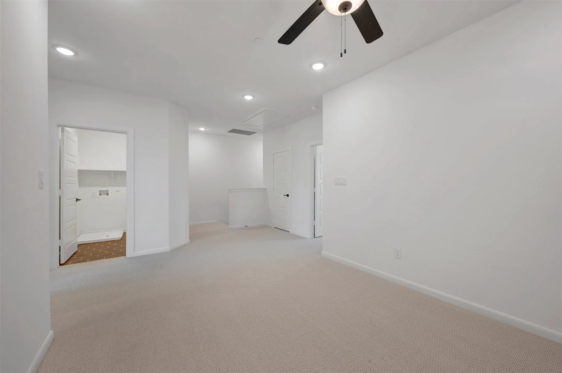 Single Family Residence For Sale in Collin County , 2860 Yampa Drive, Mc Kinney, Texas 75071, 3 Bedroom, 3 Bathroom, 2 Garage spaces, 2,142 Sqft, built in 2026, mls#21192909, Real Estate Agent in Mc Kinney, Homes For Sale in Collin county, Homes For Sale in Mc Kinney, Realtor in Mc Kinney Texas, Real Estate Brokerage Independent Realty Texas, Luminita Cordes Realtor