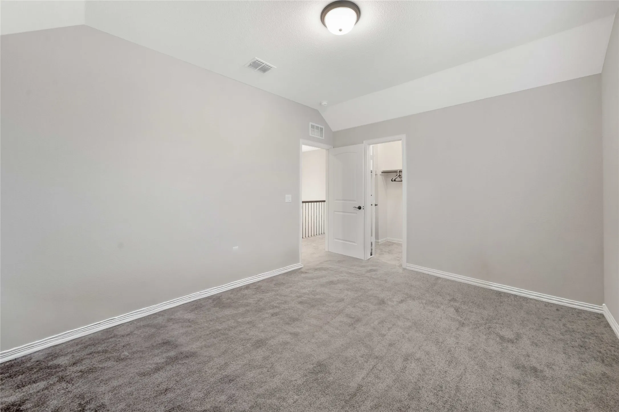 Single Family Residence For Sale in Denton County , 9401 Trailway Dr, Little Elm, Texas 75068, 4 Bedroom, 3 Bathroom, 2 Garage spaces, 3,653 Sqft, built in 2021, Preowned, mls#21189068, Real Estate Agent in Little Elm, Homes For Sale in Denton county, Homes For Sale in Little Elm, Realtor in Little Elm Texas, Real Estate Brokerage Independent Realty Texas, Luminita Cordes Realtor