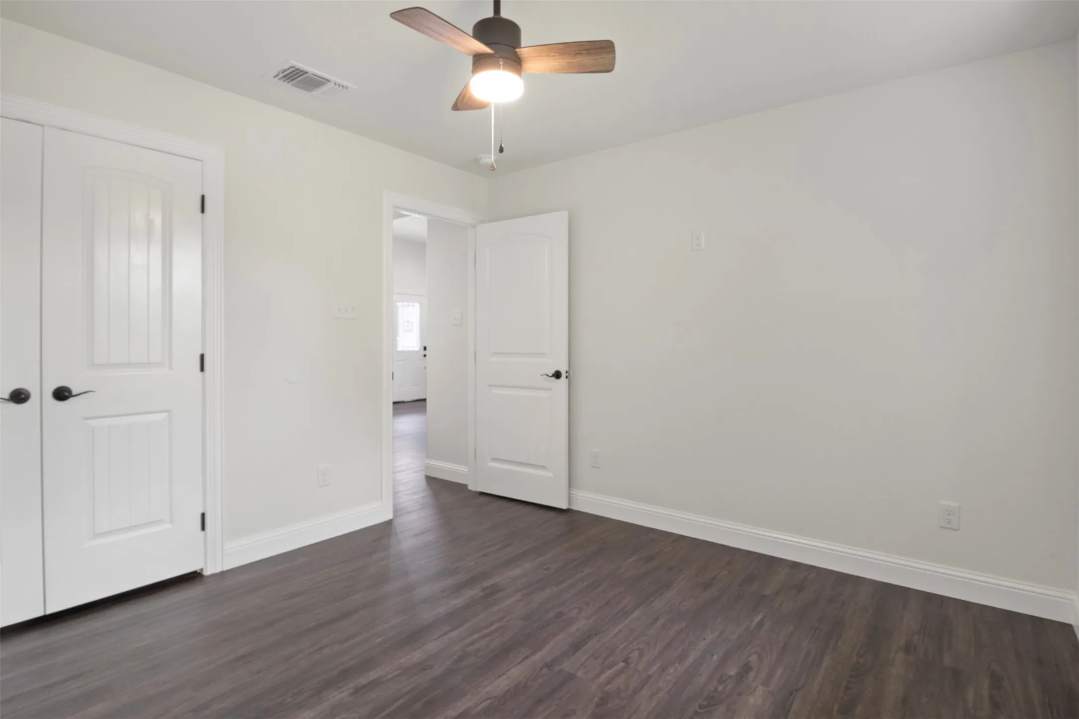 Single Family Residence For Sale in Fannin County , 905 W Cardinal Street, Ector, Texas 75439, 3 Bedroom, 2 Bathroom, 2 Garage spaces, 1,708 Sqft, built in 2026, mls#21188460, Real Estate Agent in Ector, Homes For Sale in Fannin county, Homes For Sale in Ector, Realtor in Ector Texas, Real Estate Brokerage Independent Realty Texas, Luminita Cordes Realtor