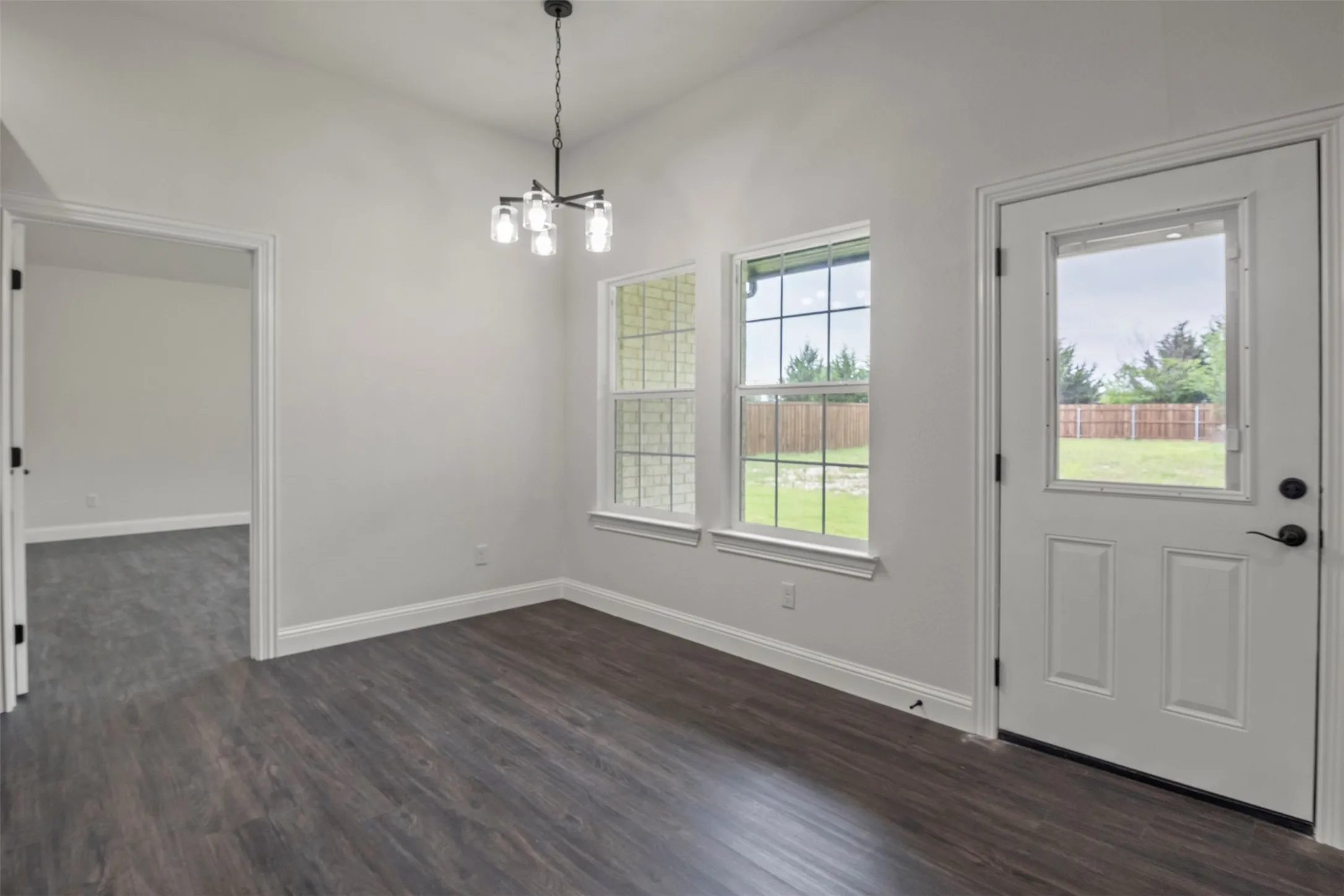 Single Family Residence For Sale in Fannin County , 905 W Cardinal Street, Ector, Texas 75439, 3 Bedroom, 2 Bathroom, 2 Garage spaces, 1,708 Sqft, built in 2026, mls#21188460, Real Estate Agent in Ector, Homes For Sale in Fannin county, Homes For Sale in Ector, Realtor in Ector Texas, Real Estate Brokerage Independent Realty Texas, Luminita Cordes Realtor