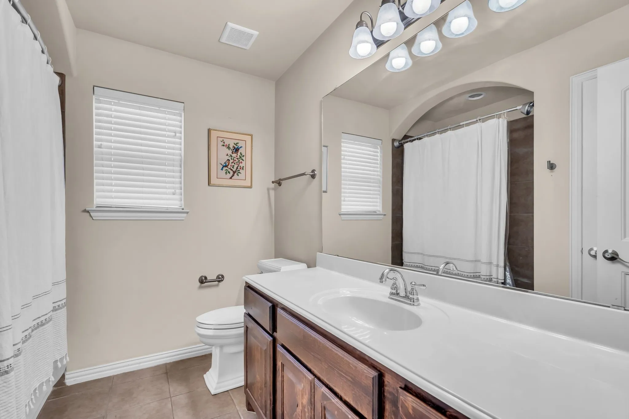 Single Family Residence For Sale in Denton County , 1244 Grant Avenue, Lantana, Texas 76226, 3 Bedroom, 4 Bathroom, 2 Garage spaces, 3,998 Sqft, built in 2007, Preowned, mls#21192418, Real Estate Agent in Lantana, Homes For Sale in Denton county, Homes For Sale in Lantana, Realtor in Lantana Texas, Real Estate Brokerage Independent Realty Texas, Luminita Cordes Realtor