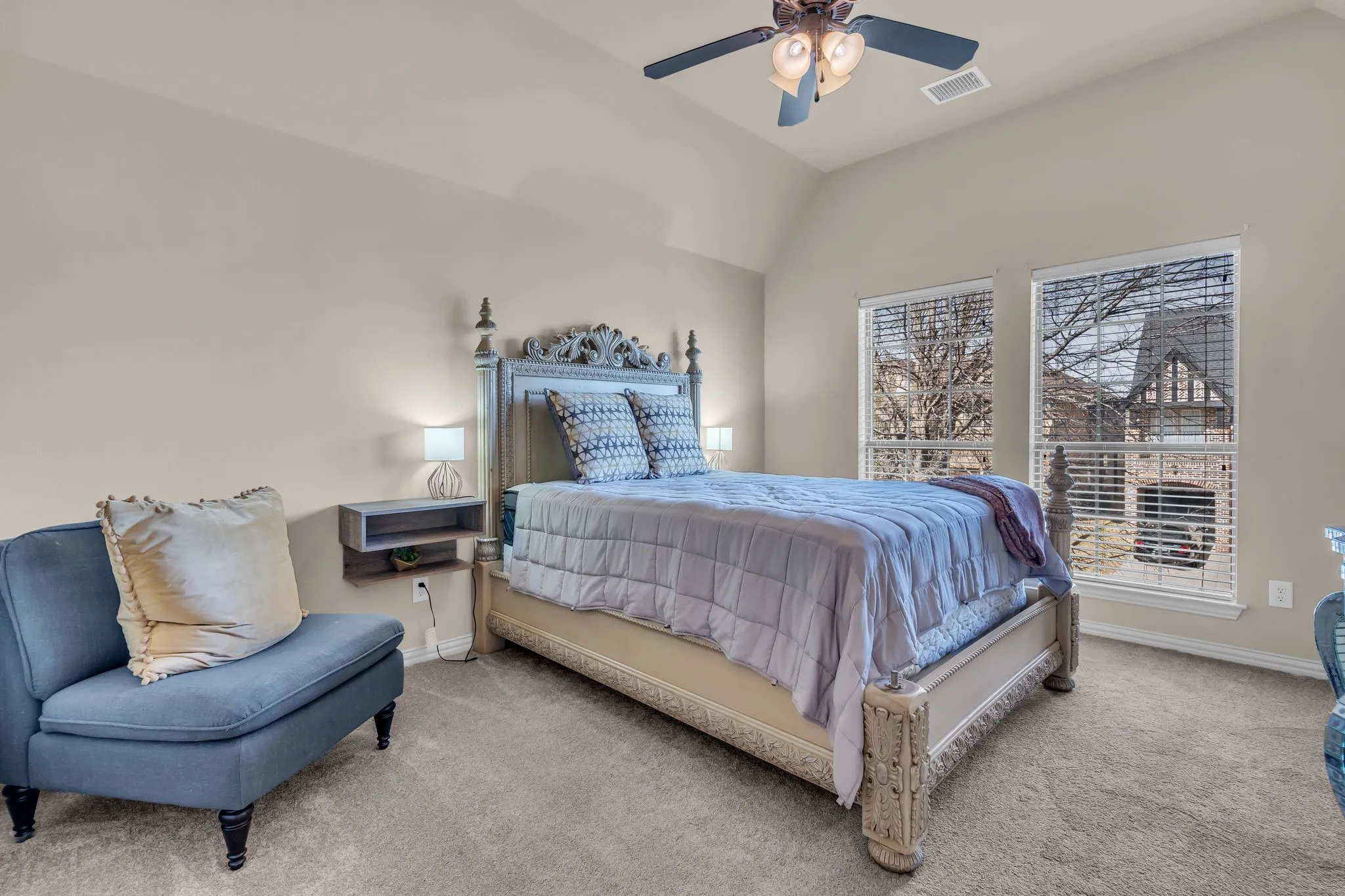 Single Family Residence For Sale in Denton County , 1244 Grant Avenue, Lantana, Texas 76226, 3 Bedroom, 4 Bathroom, 2 Garage spaces, 3,998 Sqft, built in 2007, Preowned, mls#21192418, Real Estate Agent in Lantana, Homes For Sale in Denton county, Homes For Sale in Lantana, Realtor in Lantana Texas, Real Estate Brokerage Independent Realty Texas, Luminita Cordes Realtor
