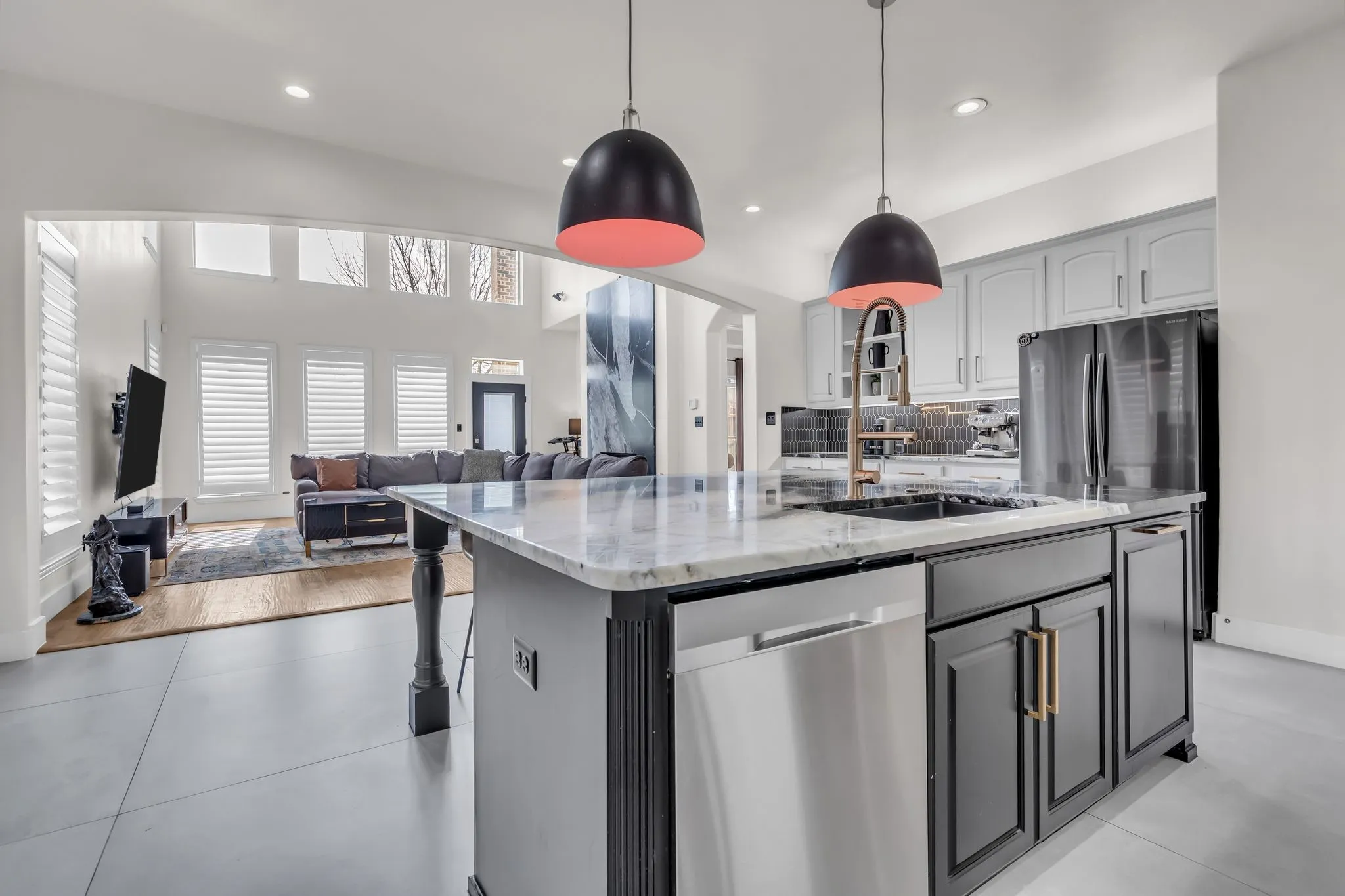 Single Family Residence For Sale in Denton County , 1244 Grant Avenue, Lantana, Texas 76226, 3 Bedroom, 4 Bathroom, 2 Garage spaces, 3,998 Sqft, built in 2007, Preowned, mls#21192418, Real Estate Agent in Lantana, Homes For Sale in Denton county, Homes For Sale in Lantana, Realtor in Lantana Texas, Real Estate Brokerage Independent Realty Texas, Luminita Cordes Realtor