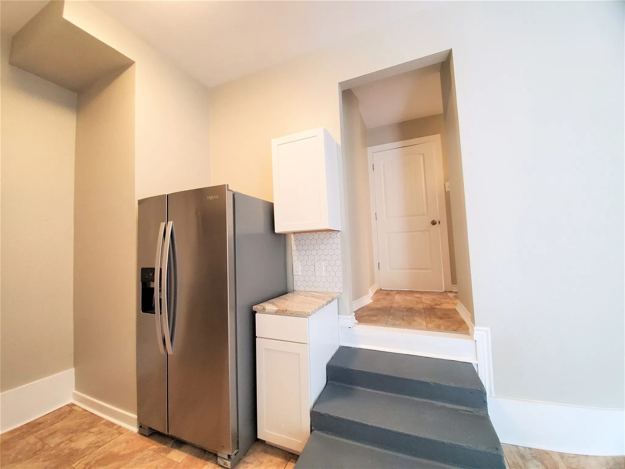Single Family Residence For Rent in Denton County , 2115 Glenwood Lane 100, Denton, Texas 76209, 2 Bedroom, 1 Bathroom, Garage spaces, 702 Sqft, built in 1969, New Construction - Complete, mls#21193084, Real Estate Agent in Denton, Homes For Rent in Denton county, Homes For Rent in Denton, Realtor in Denton Texas, Real Estate Brokerage Independent Realty Texas, Luminita Cordes Realtor