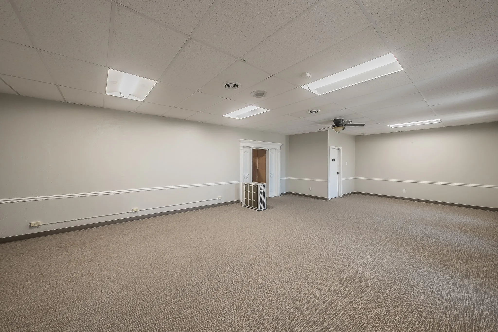 Business For Sale in Tarrant County , 5704 James Avenue, Fort Worth, Texas 76134, 0, 0, Garage spaces, 0 Sqft, built in 1965, Preowned, mls#21186555, Real Estate Agent in Fort Worth, Homes For Sale in Tarrant county, Homes For Sale in Fort Worth, Realtor in Fort Worth Texas, Real Estate Brokerage Independent Realty Texas, Luminita Cordes Realtor