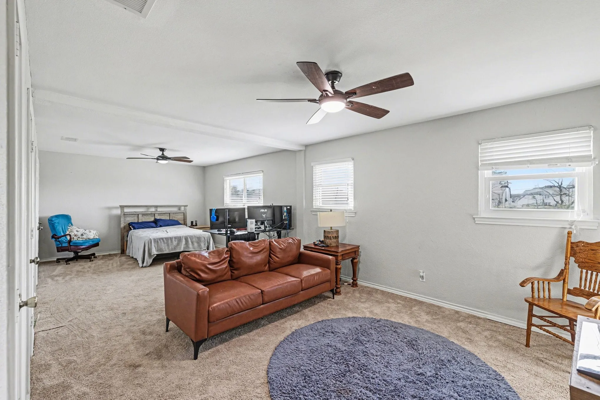 Single Family Residence For Sale in Rockwall County , 224 Windy Lane, Rockwall, Texas 75087, 7 Bedroom, 5 Bathroom, 4 Garage spaces, 3,948 Sqft, built in 1978, Preowned, mls#21182267, Real Estate Agent in Rockwall, Homes For Sale in Rockwall county, Homes For Sale in Rockwall, Realtor in Rockwall Texas, Real Estate Brokerage Independent Realty Texas, Luminita Cordes Realtor