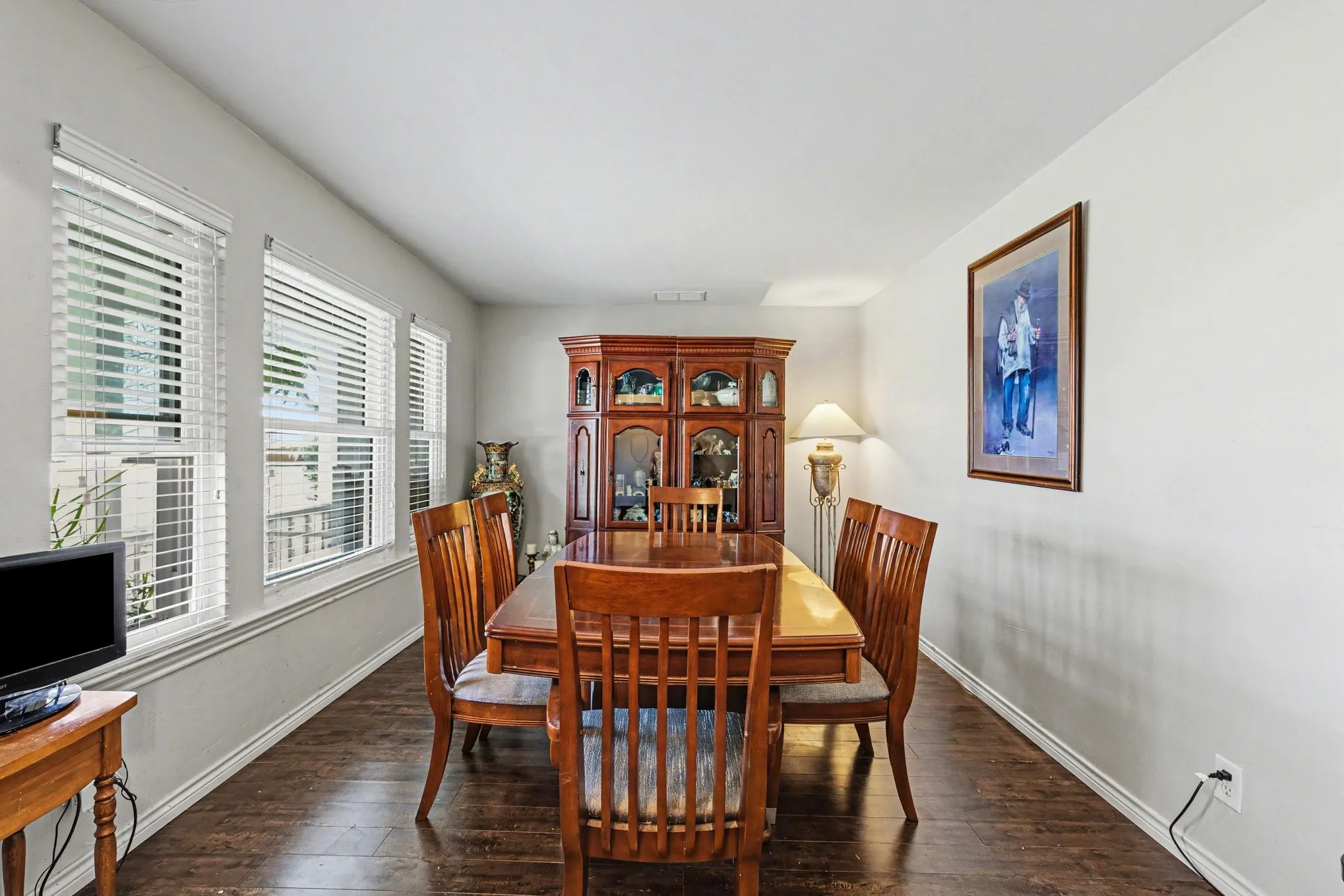 Single Family Residence For Sale in Rockwall County , 224 Windy Lane, Rockwall, Texas 75087, 7 Bedroom, 5 Bathroom, 4 Garage spaces, 3,948 Sqft, built in 1978, Preowned, mls#21182267, Real Estate Agent in Rockwall, Homes For Sale in Rockwall county, Homes For Sale in Rockwall, Realtor in Rockwall Texas, Real Estate Brokerage Independent Realty Texas, Luminita Cordes Realtor