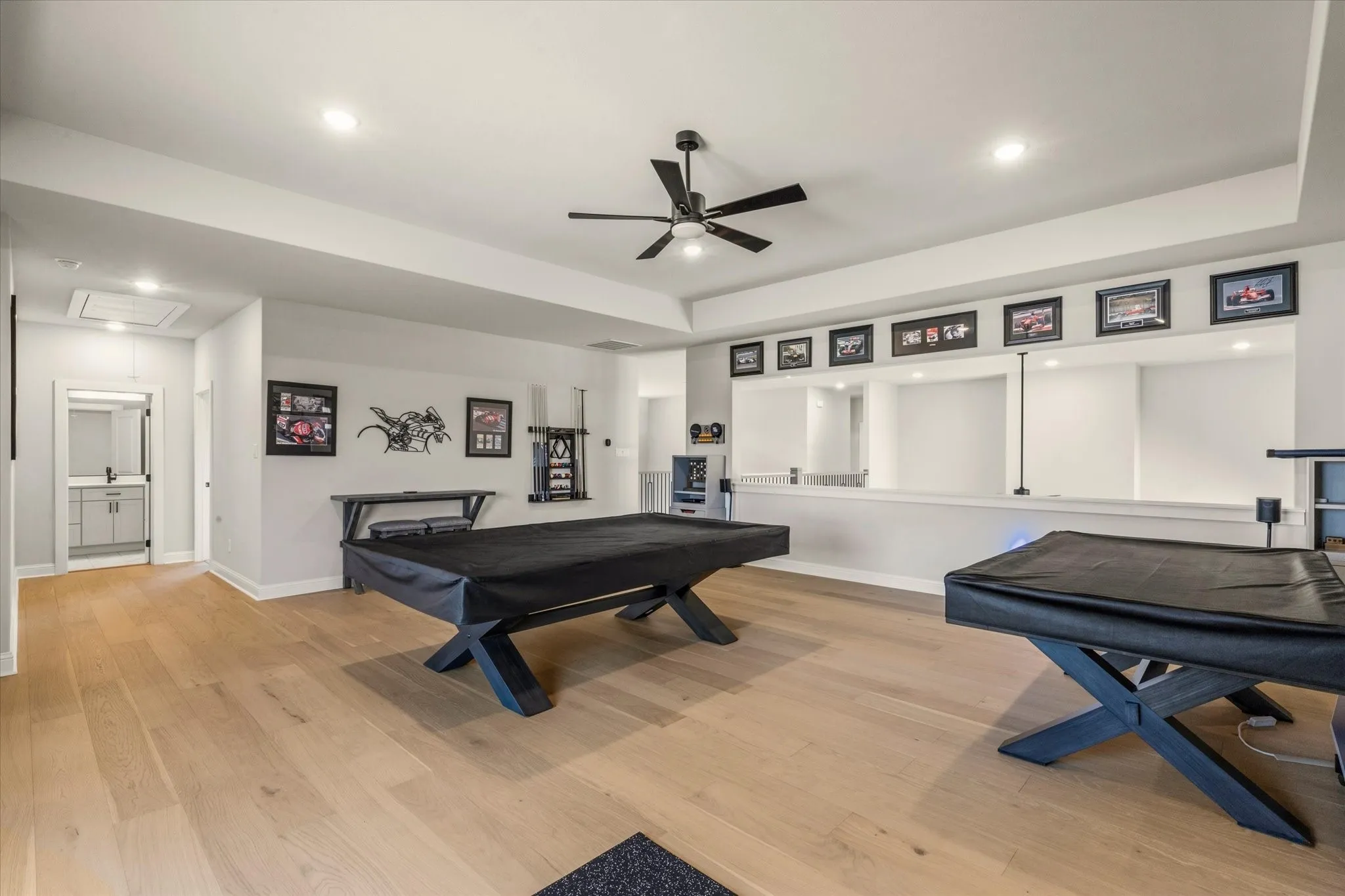 Single Family Residence For Sale in Collin County , 711 Lexington Lane, Nevada, Texas 75173, 5 Bedroom, 5 Bathroom, 4 Garage spaces, 5,789 Sqft, built in 2022, Preowned, mls#21193095, Real Estate Agent in Nevada, Homes For Sale in Collin county, Homes For Sale in Nevada, Realtor in Nevada Texas, Real Estate Brokerage Independent Realty Texas, Luminita Cordes Realtor