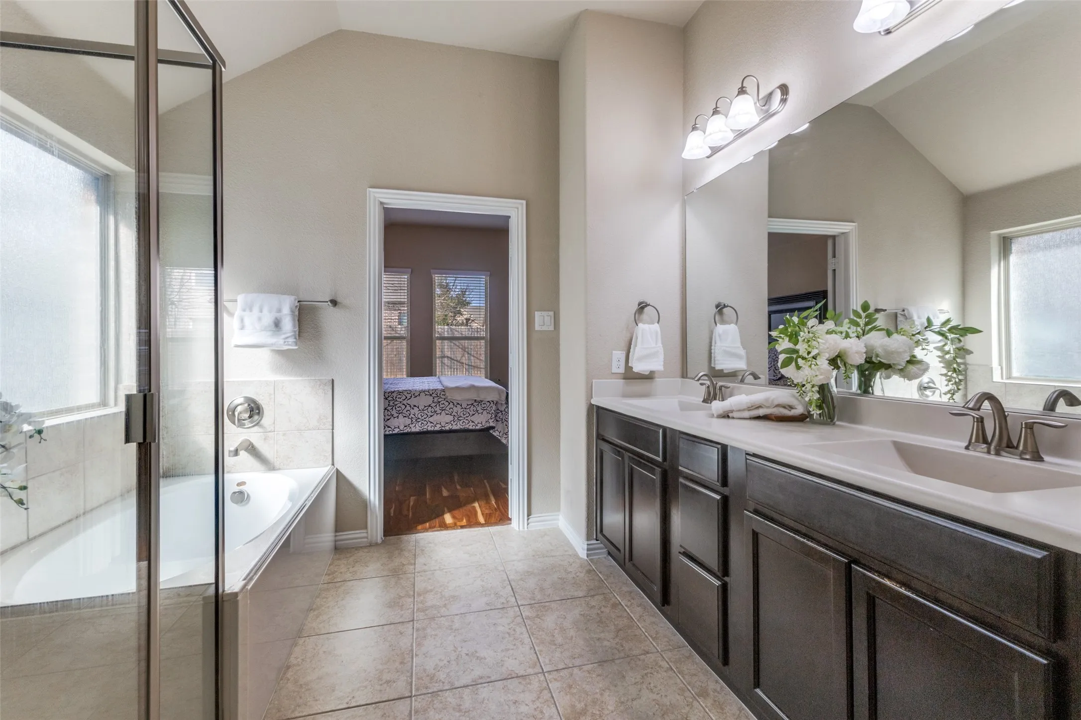 Single Family Residence For Sale in Collin County , 12312 Hitch Rack Way, Mc Kinney, Texas 75071, 3 Bedroom, 3 Bathroom, 2 Garage spaces, 2,111 Sqft, built in 2016, Preowned, mls#21188444, Real Estate Agent in Mc Kinney, Homes For Sale in Collin county, Homes For Sale in Mc Kinney, Realtor in Mc Kinney Texas, Real Estate Brokerage Independent Realty Texas, Luminita Cordes Realtor