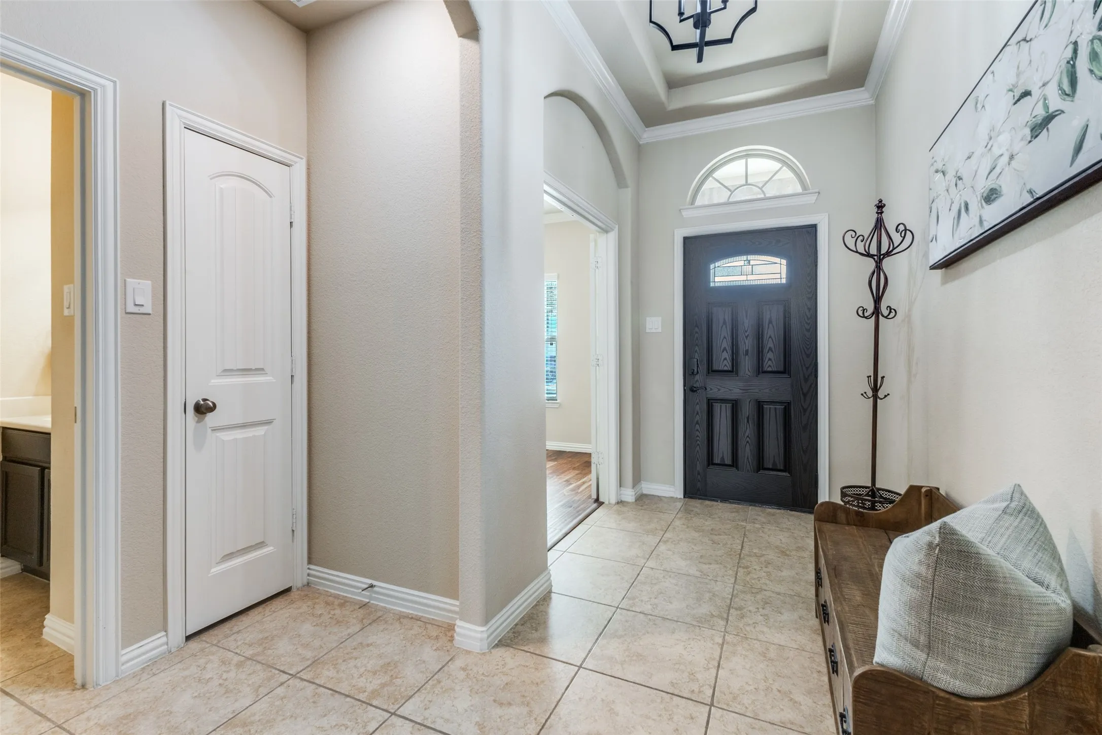 Single Family Residence For Sale in Collin County , 12312 Hitch Rack Way, Mc Kinney, Texas 75071, 3 Bedroom, 3 Bathroom, 2 Garage spaces, 2,111 Sqft, built in 2016, Preowned, mls#21188444, Real Estate Agent in Mc Kinney, Homes For Sale in Collin county, Homes For Sale in Mc Kinney, Realtor in Mc Kinney Texas, Real Estate Brokerage Independent Realty Texas, Luminita Cordes Realtor