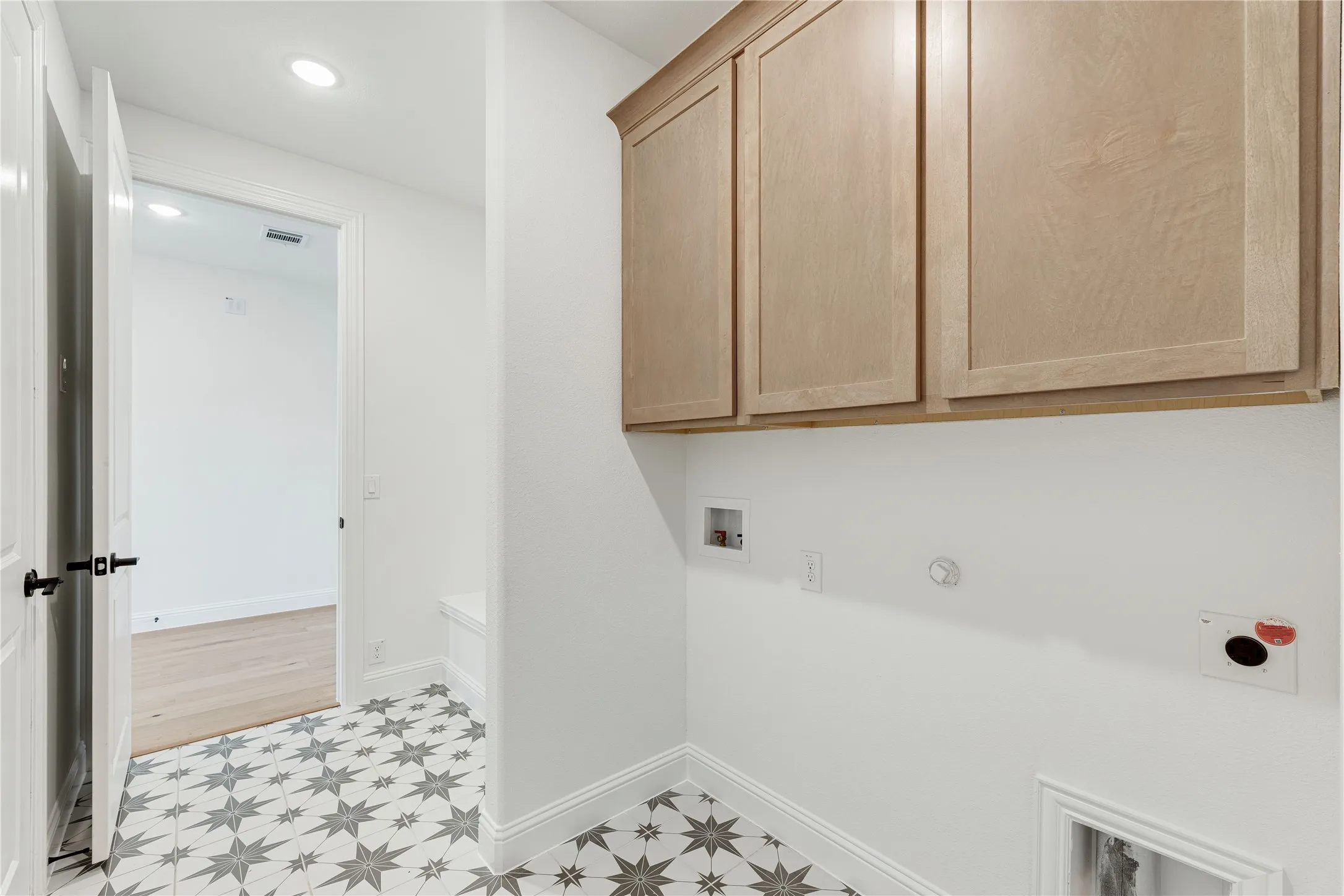 Single Family Residence For Sale in Denton County , 4009 Miscellany Lane, Celina, Texas 75078, 5 Bedroom, 4 Bathroom, 3 Garage spaces, 2,838 Sqft, built in 2026, New Construction - Incomplete, mls#21192959, Real Estate Agent in Celina, Homes For Sale in Denton county, Homes For Sale in Celina, Realtor in Celina Texas, Real Estate Brokerage Independent Realty Texas, Luminita Cordes Realtor