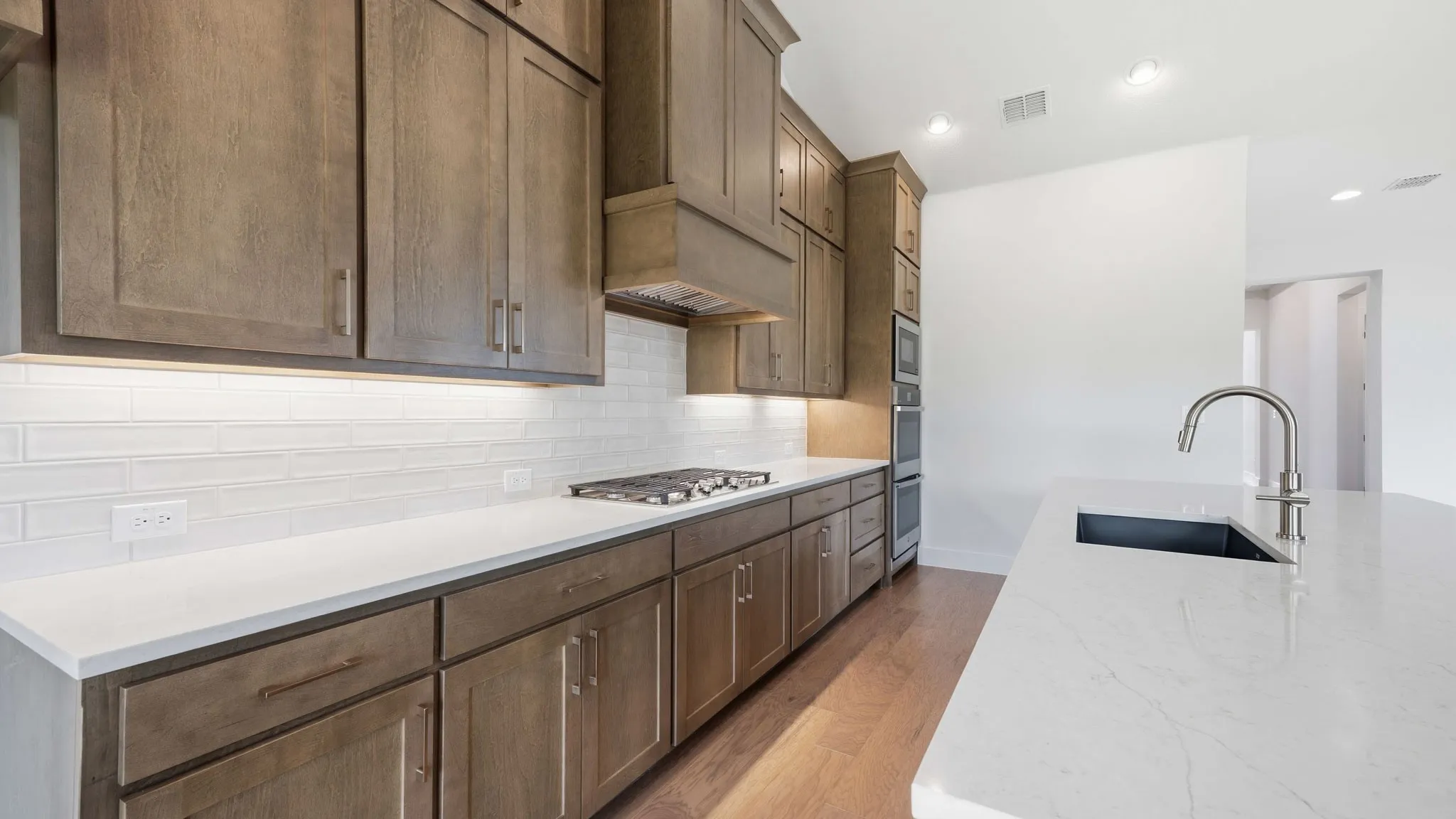 Single Family Residence For Sale in Denton County , 9801 Oak Glade Drive, Denton, Texas 76205, 4 Bedroom, 5 Bathroom, 3 Garage spaces, 2,810 Sqft, built in 2026, New Construction - Incomplete, mls#21193145, Real Estate Agent in Denton, Homes For Sale in Denton county, Homes For Sale in Denton, Realtor in Denton Texas, Real Estate Brokerage Independent Realty Texas, Luminita Cordes Realtor