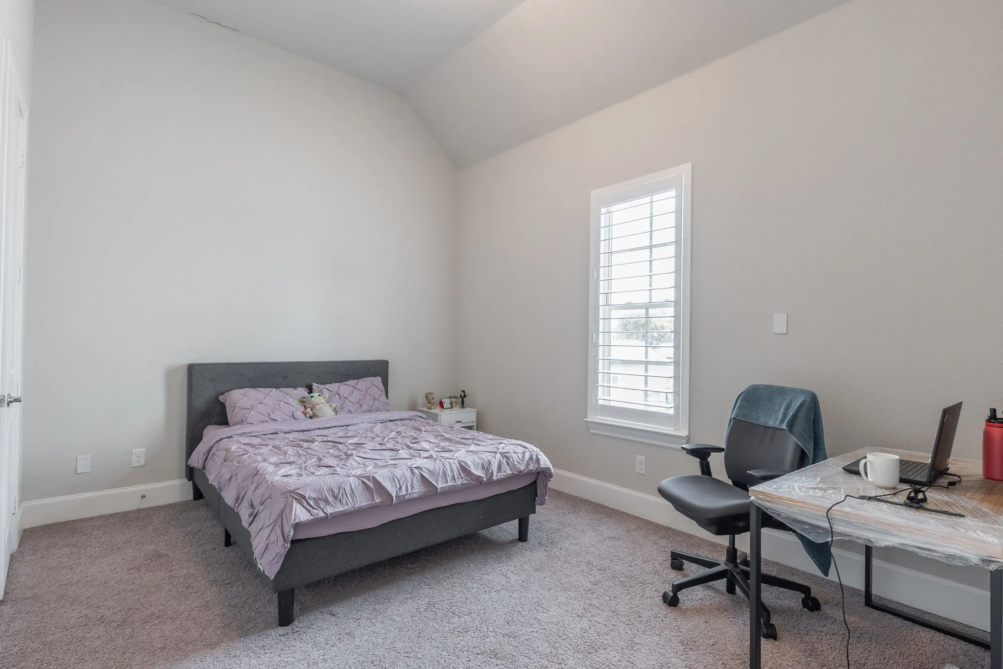 Single Family Residence For Sale in Collin County , 1701 Millsap Lane, Plano, Texas 75074, 3 Bedroom, 3 Bathroom, 2 Garage spaces, 1,987 Sqft, built in 2018, Preowned, mls#21192547, Real Estate Agent in Plano, Homes For Sale in Collin county, Homes For Sale in Plano, Realtor in Plano Texas, Real Estate Brokerage Independent Realty Texas, Luminita Cordes Realtor