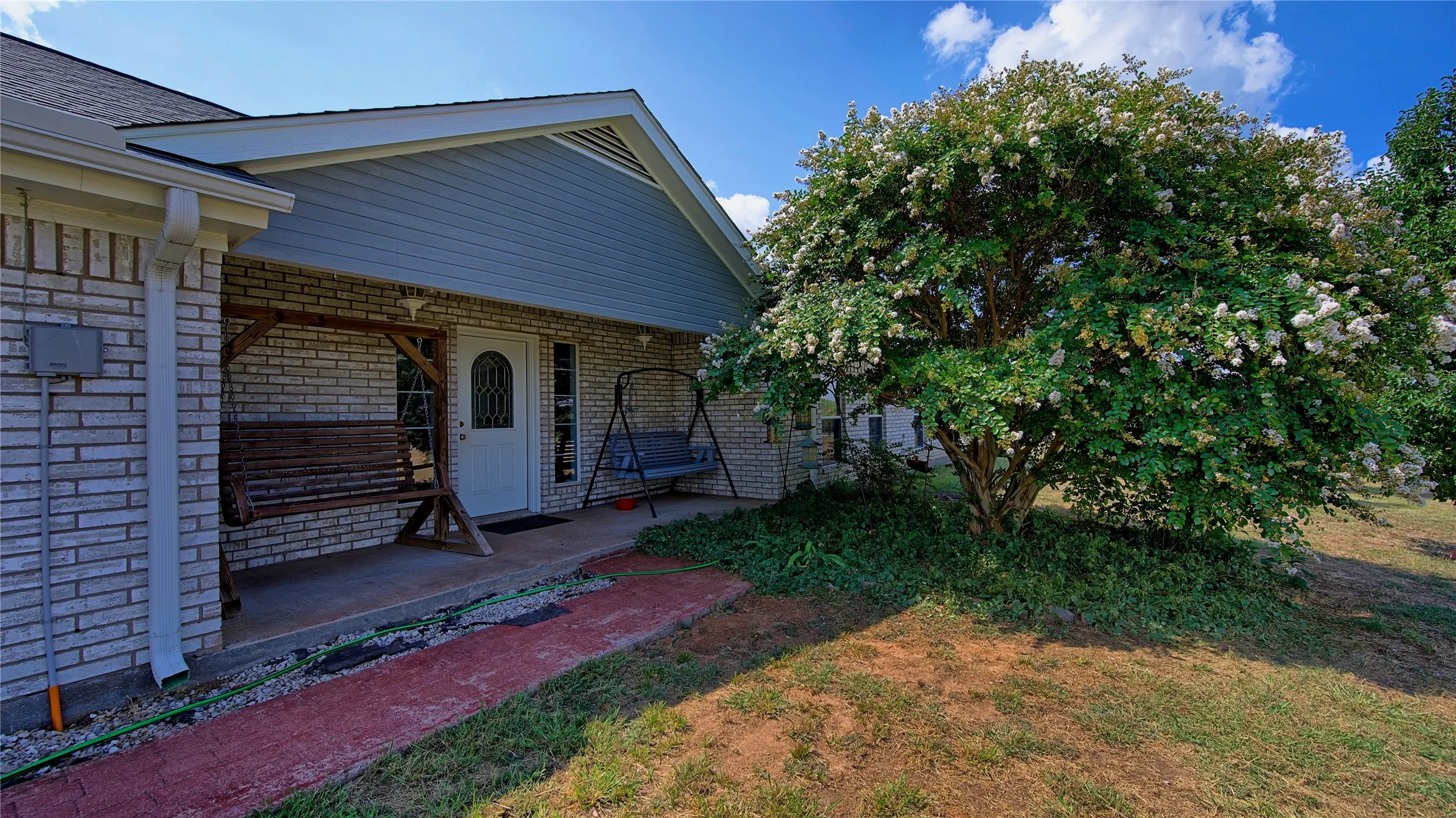 Single Family Residence For Sale in Montague County , 483 Pr 169, Sunset, Texas 76270, 3 Bedroom, 3 Bathroom, 2 Garage spaces, 2,400 Sqft, built in 2003, mls#21193137, Real Estate Agent in Sunset, Homes For Sale in Montague county, Homes For Sale in Sunset, Realtor in Sunset Texas, Real Estate Brokerage Independent Realty Texas, Luminita Cordes Realtor