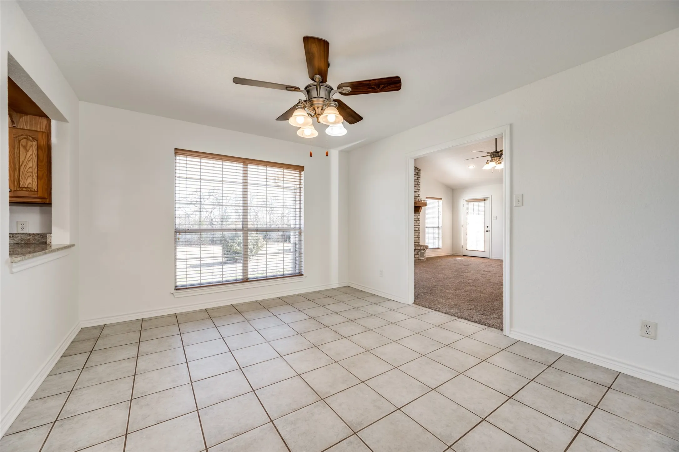 Single Family Residence For Sale in Montague County , 483 Pr 169, Sunset, Texas 76270, 3 Bedroom, 3 Bathroom, 2 Garage spaces, 2,400 Sqft, built in 2003, mls#21193137, Real Estate Agent in Sunset, Homes For Sale in Montague county, Homes For Sale in Sunset, Realtor in Sunset Texas, Real Estate Brokerage Independent Realty Texas, Luminita Cordes Realtor