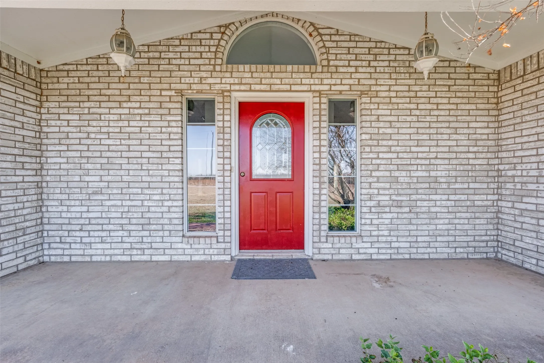 Single Family Residence For Sale in Montague County , 483 Pr 169, Sunset, Texas 76270, 3 Bedroom, 3 Bathroom, 2 Garage spaces, 2,400 Sqft, built in 2003, mls#21193137, Real Estate Agent in Sunset, Homes For Sale in Montague county, Homes For Sale in Sunset, Realtor in Sunset Texas, Real Estate Brokerage Independent Realty Texas, Luminita Cordes Realtor