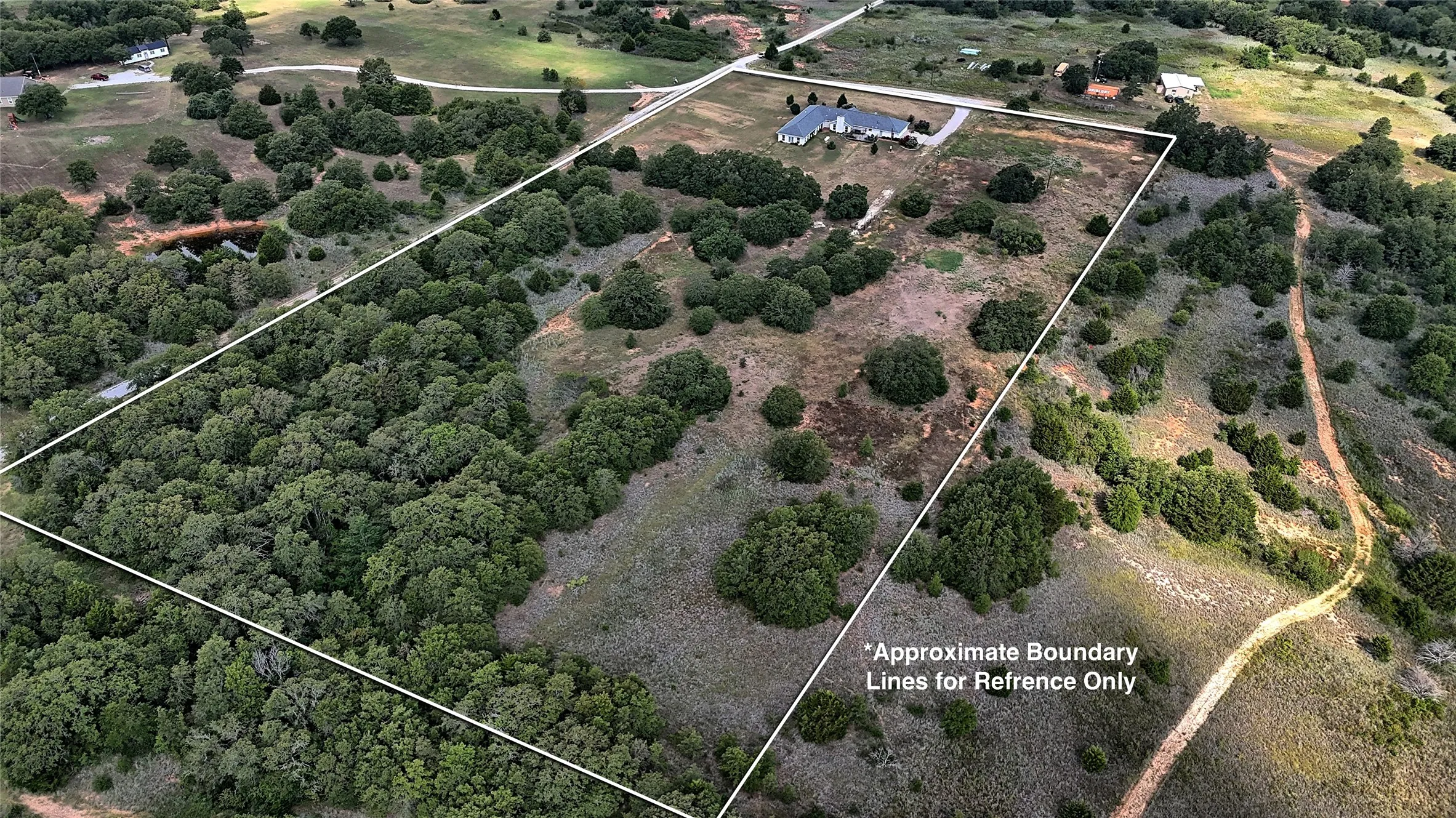 Single Family Residence For Sale in Montague County , 483 Pr 169, Sunset, Texas 76270, 3 Bedroom, 3 Bathroom, 2 Garage spaces, 2,400 Sqft, built in 2003, mls#21193137, Real Estate Agent in Sunset, Homes For Sale in Montague county, Homes For Sale in Sunset, Realtor in Sunset Texas, Real Estate Brokerage Independent Realty Texas, Luminita Cordes Realtor