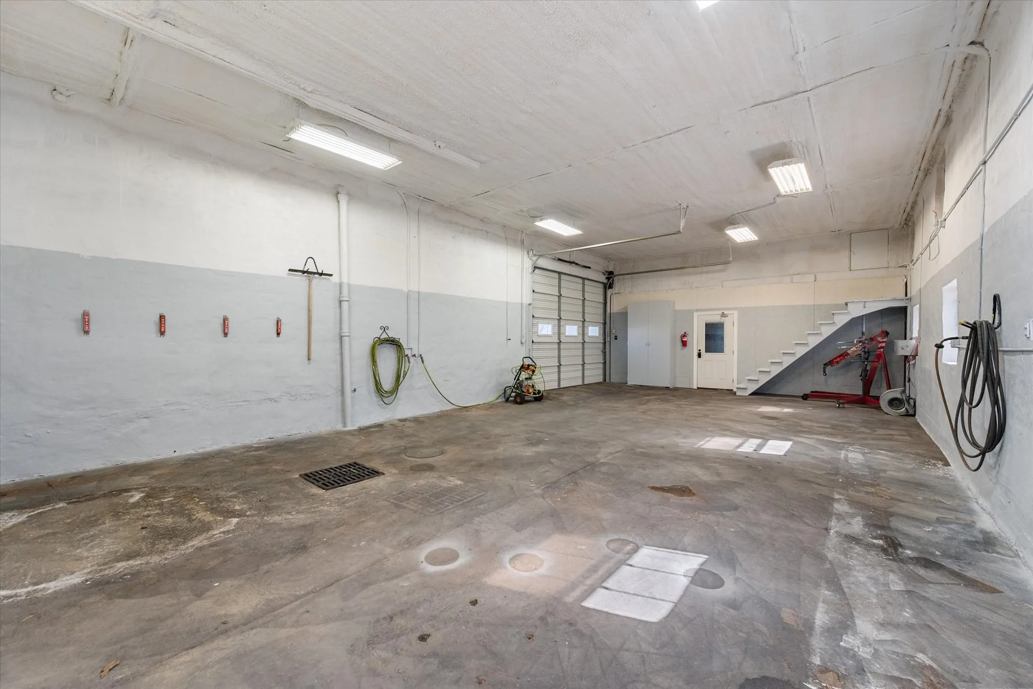 Office For Sale in Navarro County , 308 S Beaton Street, Corsicana, Texas 75110, 0, 0, Garage spaces, 0 Sqft, built in 1900, Preowned, mls#21192769, Real Estate Agent in Corsicana, Homes For Sale in Navarro county, Homes For Sale in Corsicana, Realtor in Corsicana Texas, Real Estate Brokerage Independent Realty Texas, Luminita Cordes Realtor