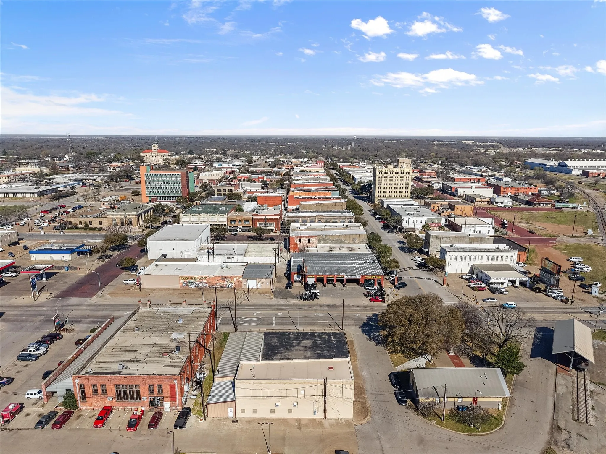 Office For Sale in Navarro County , 308 S Beaton Street, Corsicana, Texas 75110, 0, 0, Garage spaces, 0 Sqft, built in 1900, Preowned, mls#21192769, Real Estate Agent in Corsicana, Homes For Sale in Navarro county, Homes For Sale in Corsicana, Realtor in Corsicana Texas, Real Estate Brokerage Independent Realty Texas, Luminita Cordes Realtor