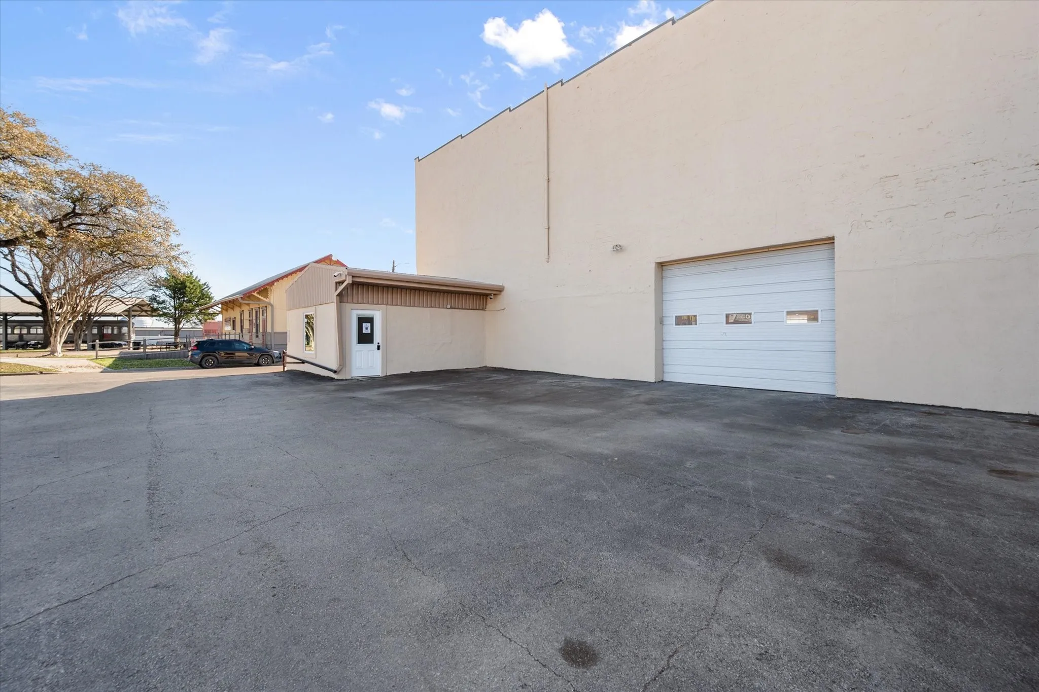 Office For Sale in Navarro County , 308 S Beaton Street, Corsicana, Texas 75110, 0, 0, Garage spaces, 0 Sqft, built in 1900, Preowned, mls#21192769, Real Estate Agent in Corsicana, Homes For Sale in Navarro county, Homes For Sale in Corsicana, Realtor in Corsicana Texas, Real Estate Brokerage Independent Realty Texas, Luminita Cordes Realtor