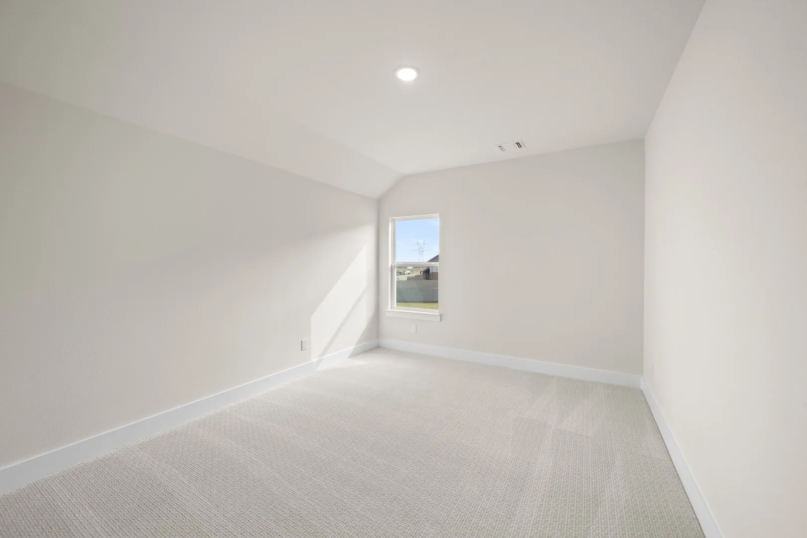 1562 Ginger- Bedroom-5463