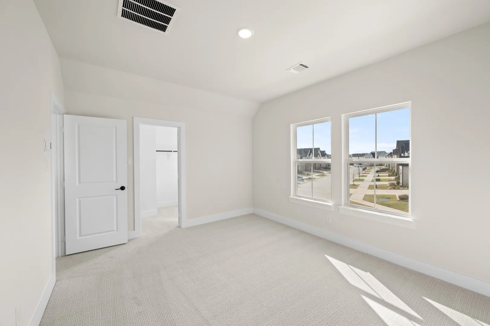 1562 Ginger- Bedroom-5483