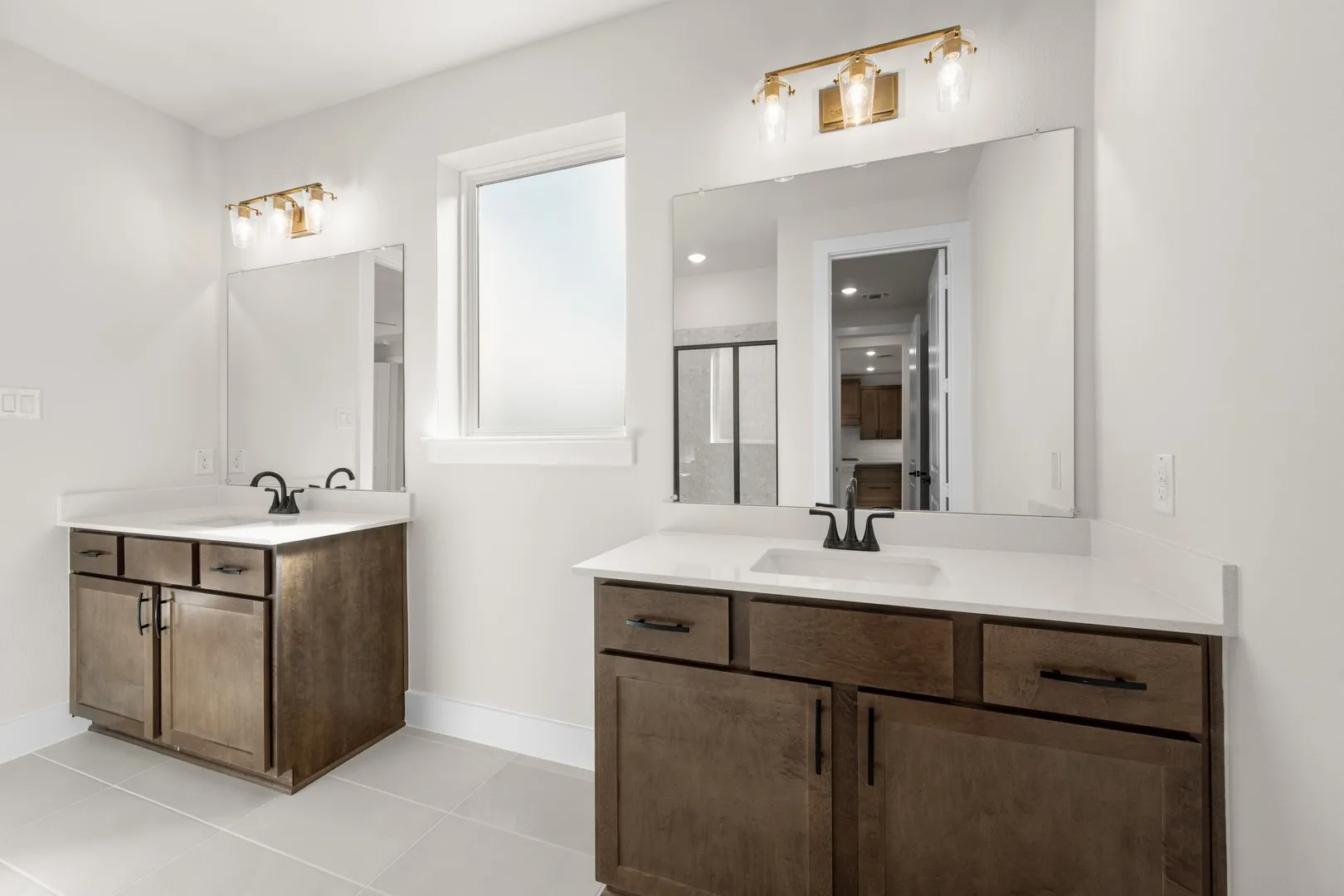 1562 Ginger- Primary Suite-5414