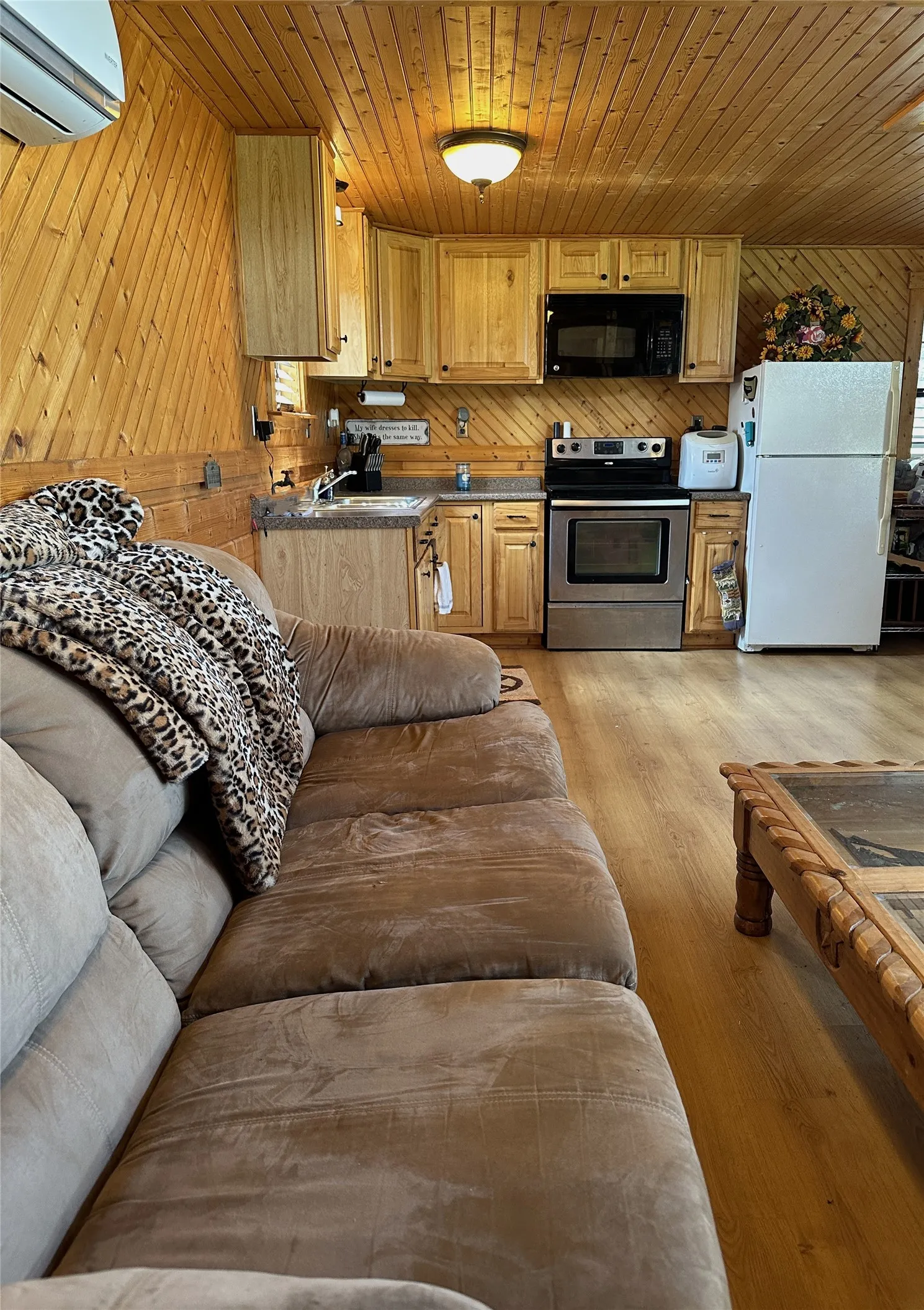 Improved Land For Sale in Robertson County , 853 CR 206, Bremond, Texas 76629, 0, 0, Garage spaces, 0 Sqft, built in 0, Price $1,178,100, mls#21190710, Real Estate Agent in Bremond, Homes For Sale in Robertson county, Homes For Sale in Bremond, Realtor in Bremond Texas, Real Estate Brokerage Independent Realty Texas, Luminita Cordes Realtor