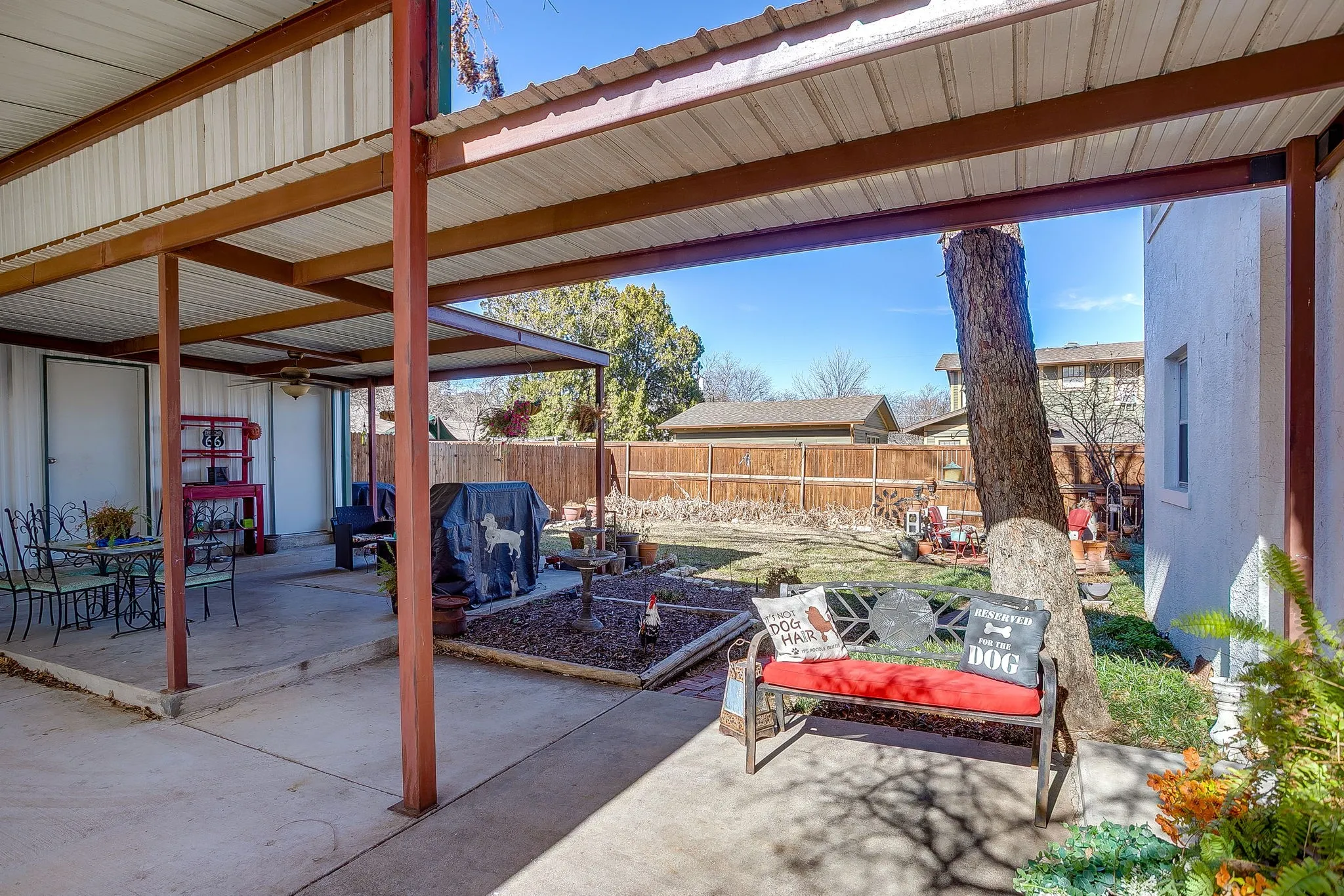 Single Family Residence For Sale in Palo Pinto County , 503 NW 4th Avenue, Mineral Wells, Texas 76067, 4 Bedroom, 4 Bathroom, Garage spaces, 4,056 Sqft, built in 1930, Preowned, Price $699,900, mls#21192976, Real Estate Agent in Mineral Wells, Homes For Sale in Palo Pinto county, Homes For Sale in Mineral Wells, Realtor in Mineral Wells Texas, Real Estate Brokerage Independent Realty Texas, Luminita Cordes Realtor