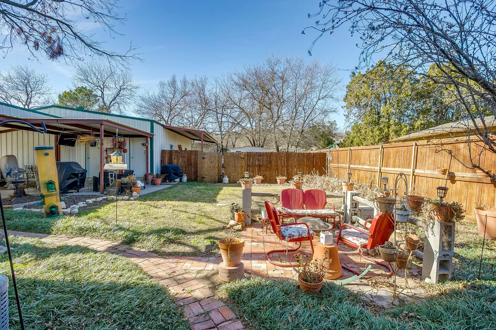 Single Family Residence For Sale in Palo Pinto County , 503 NW 4th Avenue, Mineral Wells, Texas 76067, 4 Bedroom, 4 Bathroom, Garage spaces, 4,056 Sqft, built in 1930, Preowned, Price $699,900, mls#21192976, Real Estate Agent in Mineral Wells, Homes For Sale in Palo Pinto county, Homes For Sale in Mineral Wells, Realtor in Mineral Wells Texas, Real Estate Brokerage Independent Realty Texas, Luminita Cordes Realtor