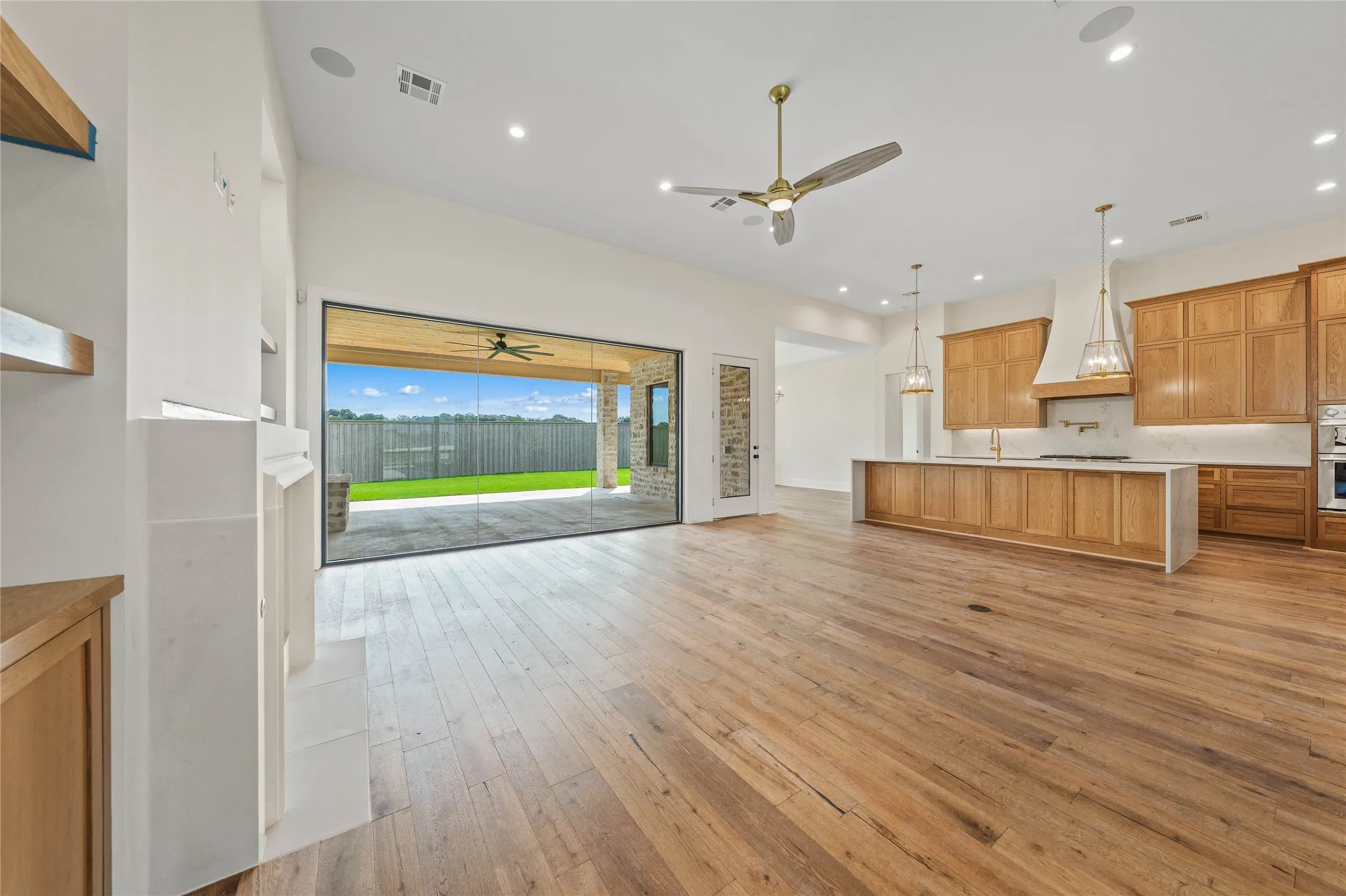 Single Family Residence For Sale in Mc Lennan County , 38 Pinehurst Drive, Woodway, Texas 76712, 5 Bedrooms, 4 Bathrooms, 3 Garage spaces, 3,076 Sqft, built in 2026, Price $1,250,000, mls#21193374, Real Estate Agent in Woodway, Homes For Sale in Mc Lennan county, Homes For Sale in Woodway, Realtor in Woodway Texas, Real Estate Brokerage Independent Realty Texas, Luminita Cordes Realtor