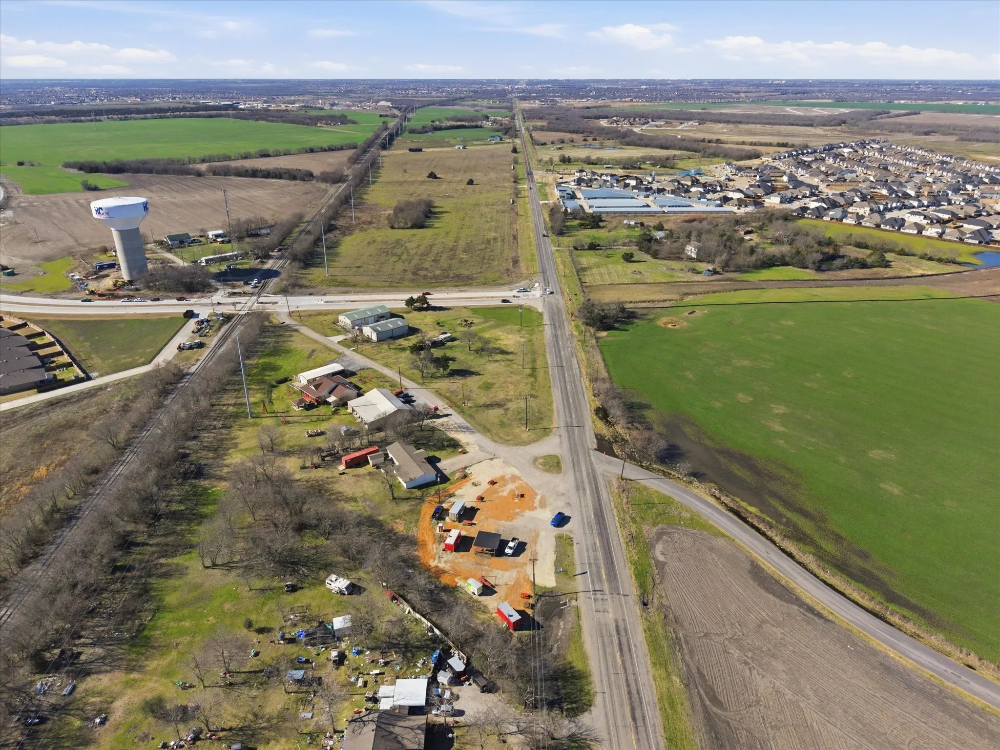State Highway 66 West towards downtown Royse City.