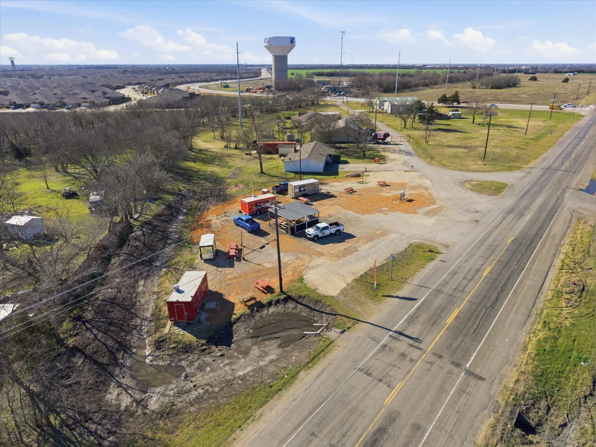 The view south towards I-30 and Buc-ee's.