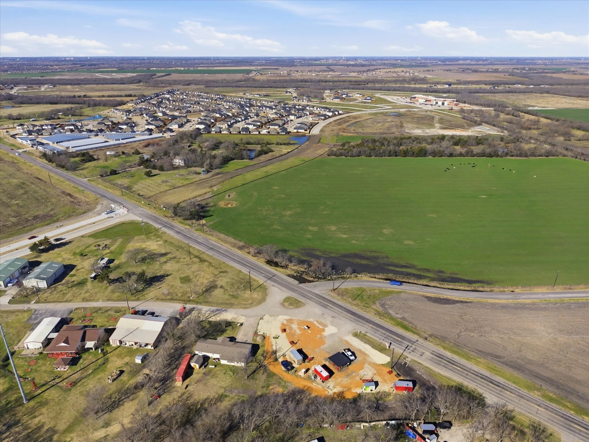 This high visibility site benefits from a daily traffic count of 10,000+ vehicles, making it a strategic investment within a rapidly expanding community.